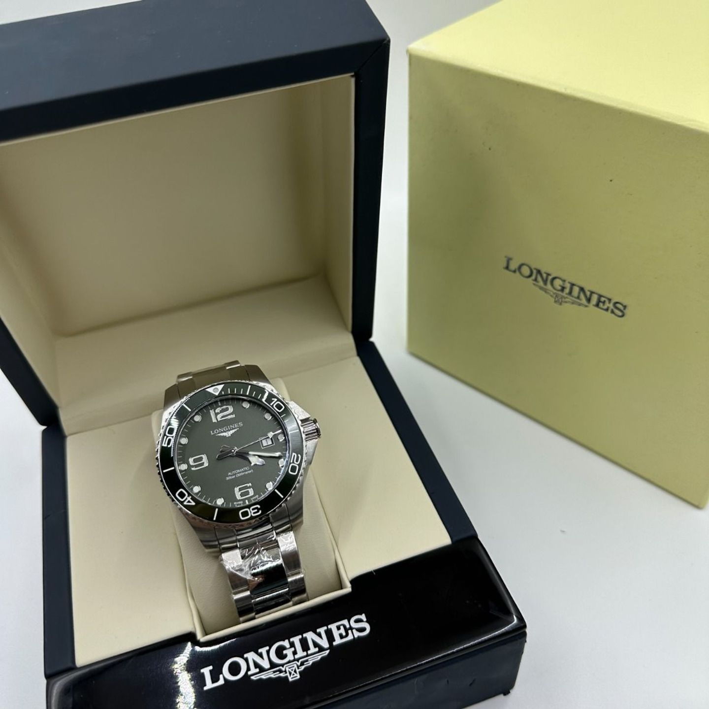 Longines HydroConquest L3.782.4.06.6 (2023) - Groen wijzerplaat 43mm Staal (2/8)