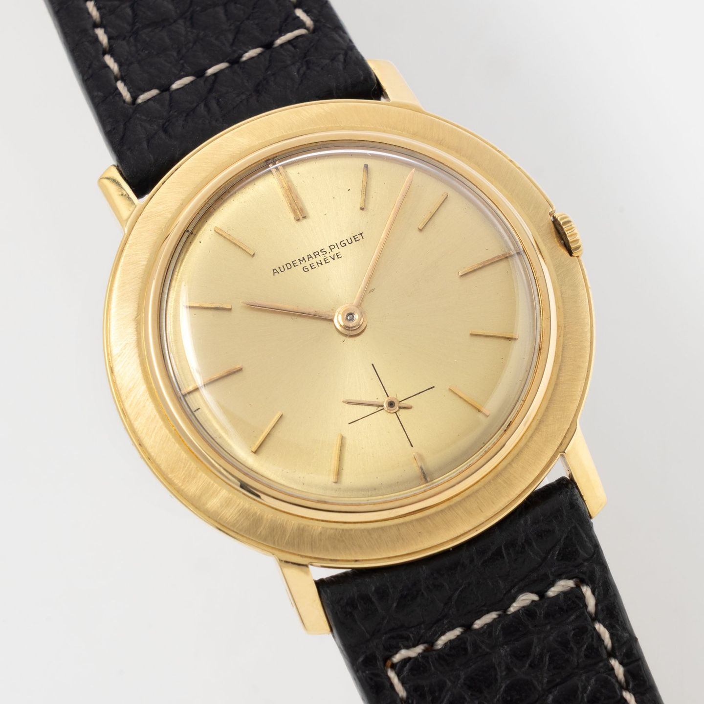 Audemars Piguet Vintage Unknown (Unknown (random serial)) - Champagne dial 33 mm Yellow Gold case (3/8)