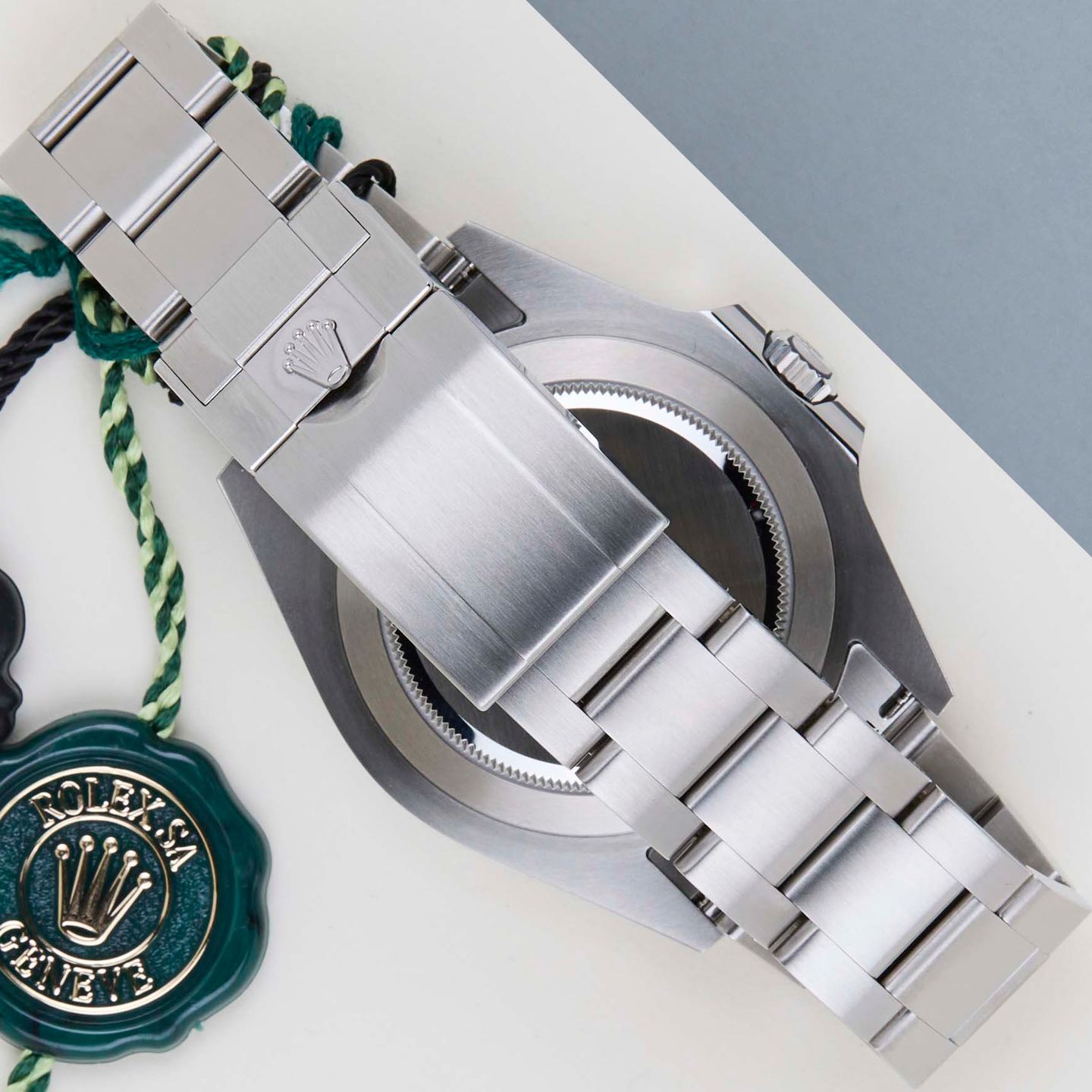 Rolex Explorer II 226570 - (6/8)