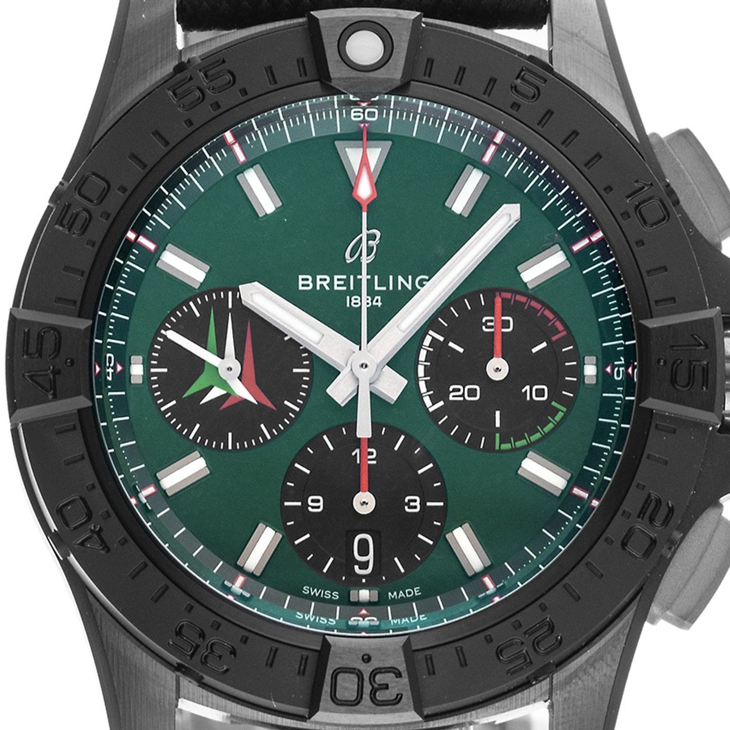 Breitling Avenger SB01462A1L1X1 (2025) - Groen wijzerplaat 42mm Titanium (1/7)