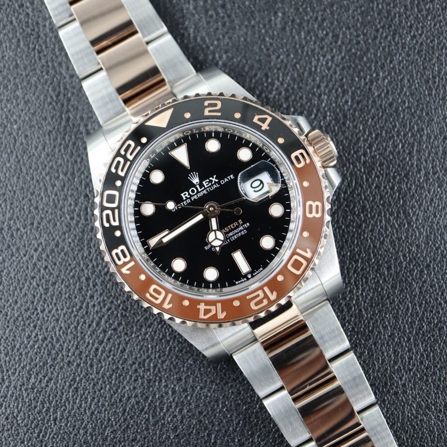 Rolex GMT-Master II 126711CHNR (2023) - Zwart wijzerplaat 40mm Goud/Staal (7/7)