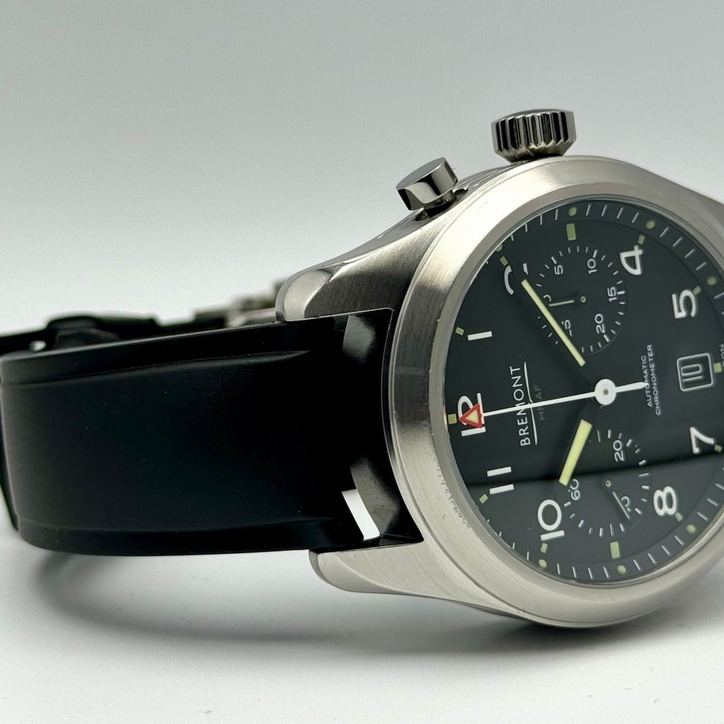 Bremont Unknown BR111 (Onbekend (willekeurig serienummer)) - Zwart wijzerplaat 42mm Staal (9/10)