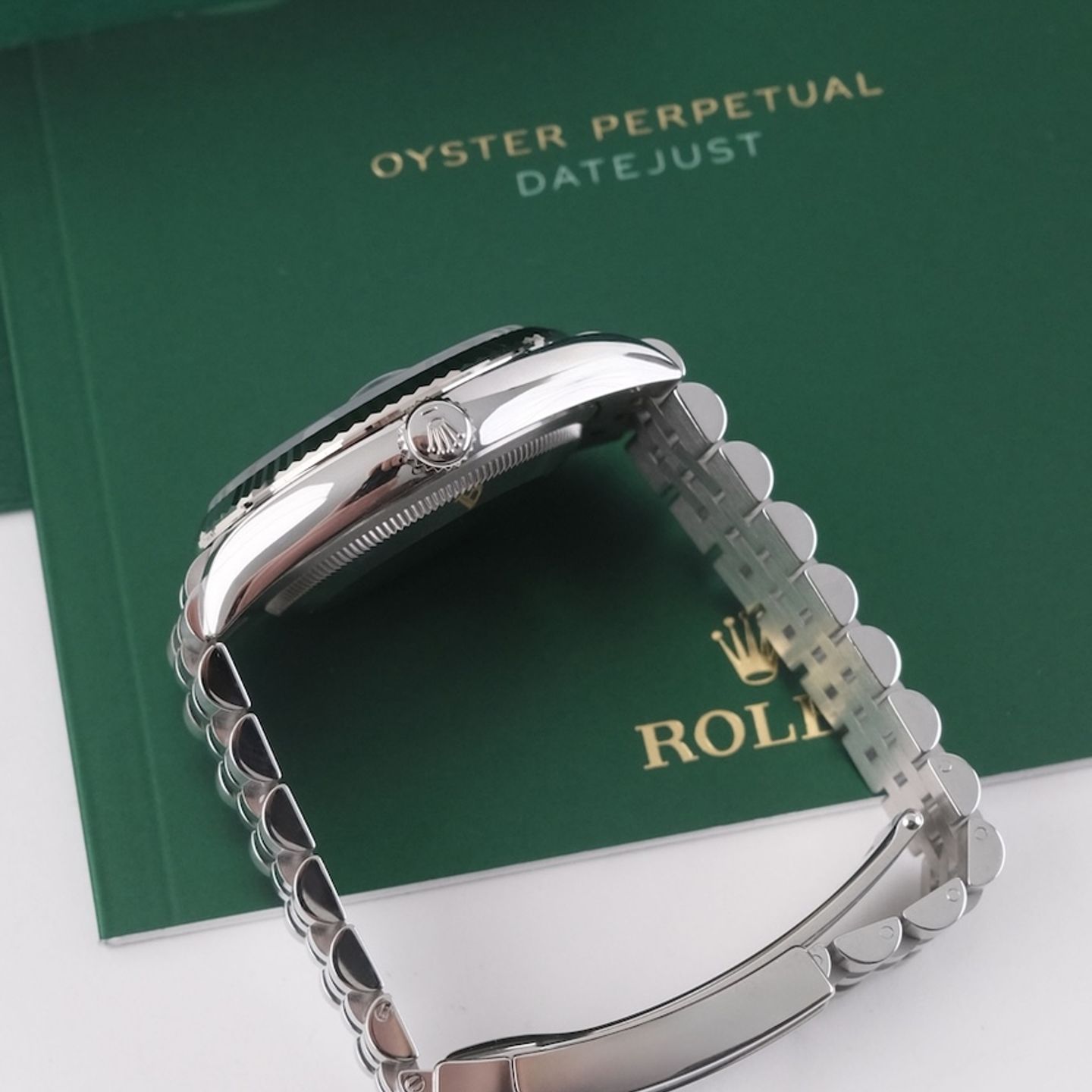 Rolex Datejust 36 126234 (2026) - Green dial 36 mm Steel case (5/8)