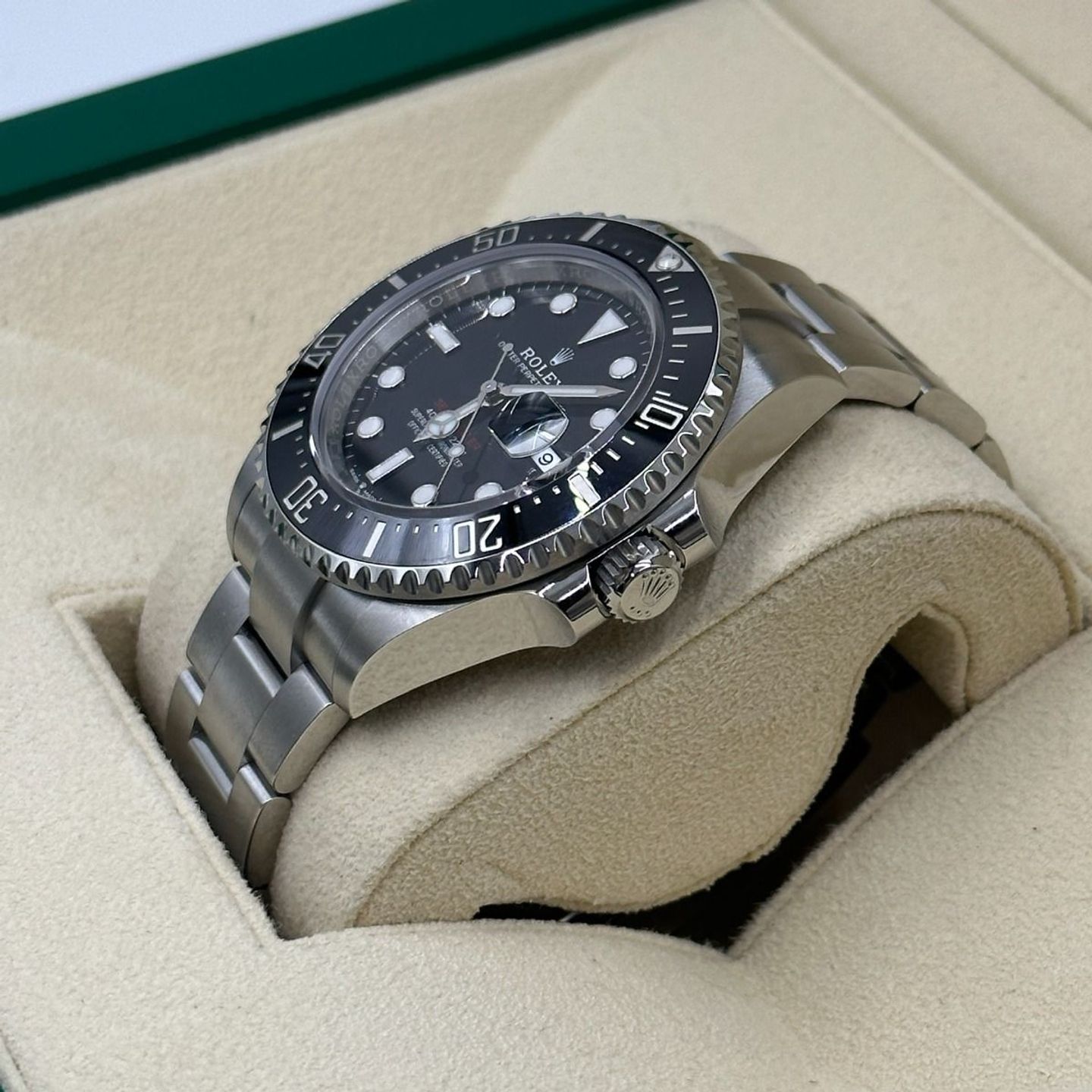 Rolex Sea-Dweller 126600 (2023) - Zwart wijzerplaat 43mm Staal (5/8)