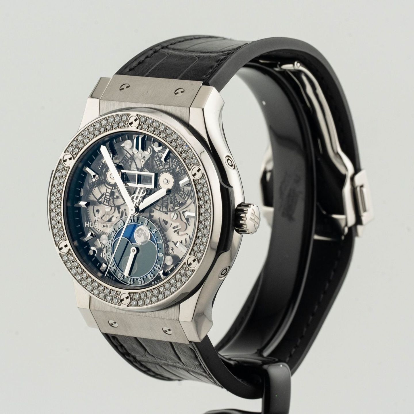 Hublot Classic Fusion Aerofusion 517.NX.0170.LR.1104 (2019) - Zilver wijzerplaat 45mm Titanium (2/8)