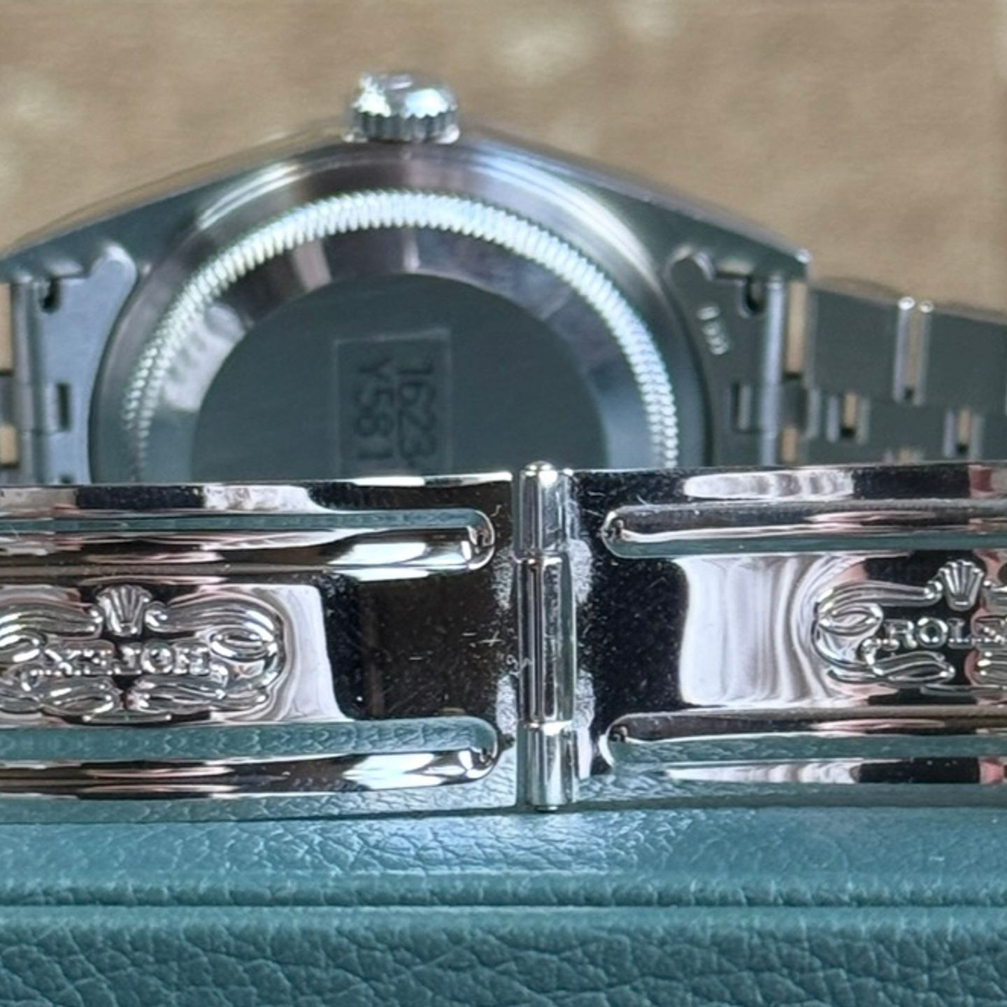 Rolex Datejust 36 16234 (2002) - Black dial 36 mm Steel case (7/8)