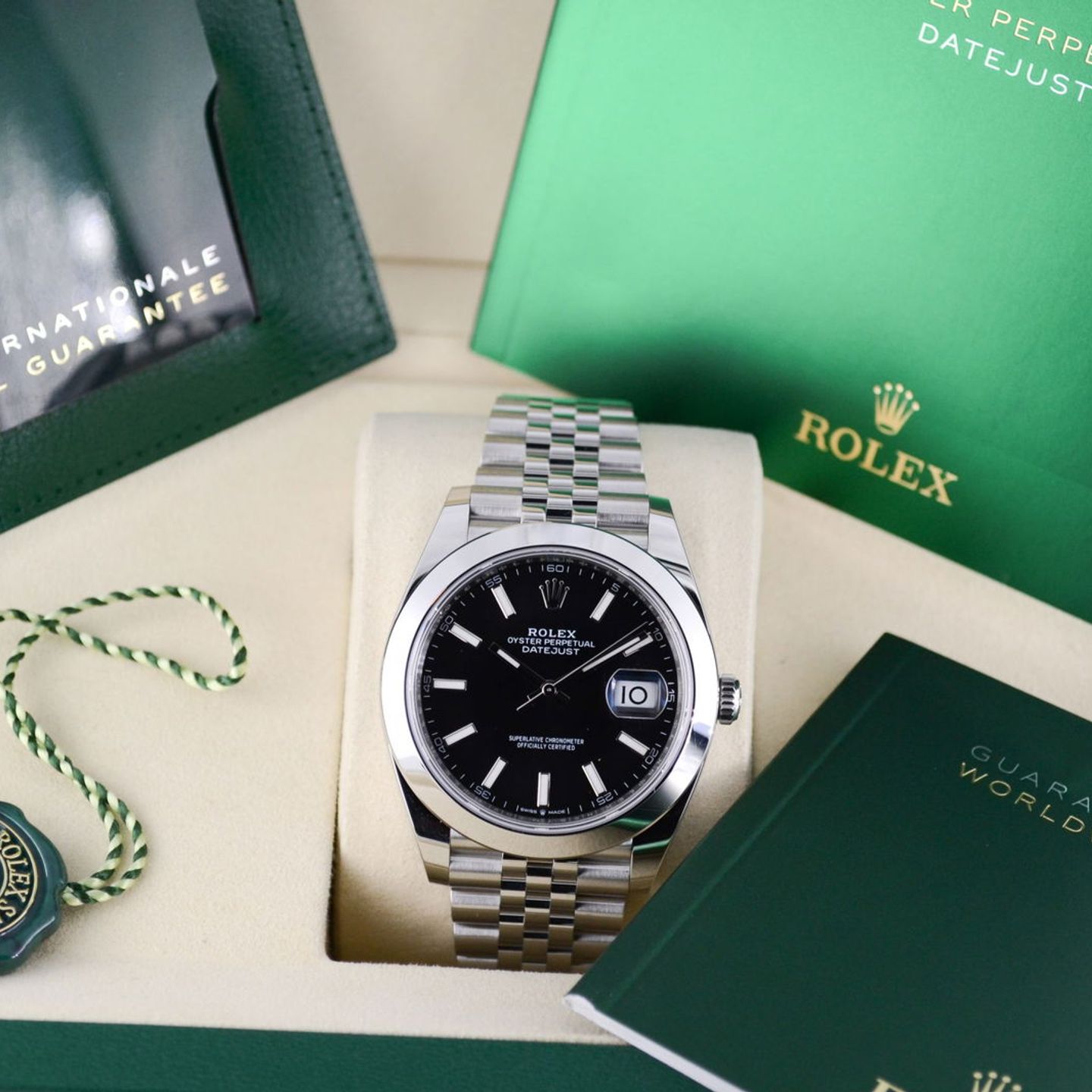 Rolex Datejust 41 126300 (2026) - Zwart wijzerplaat 41mm Staal (7/7)