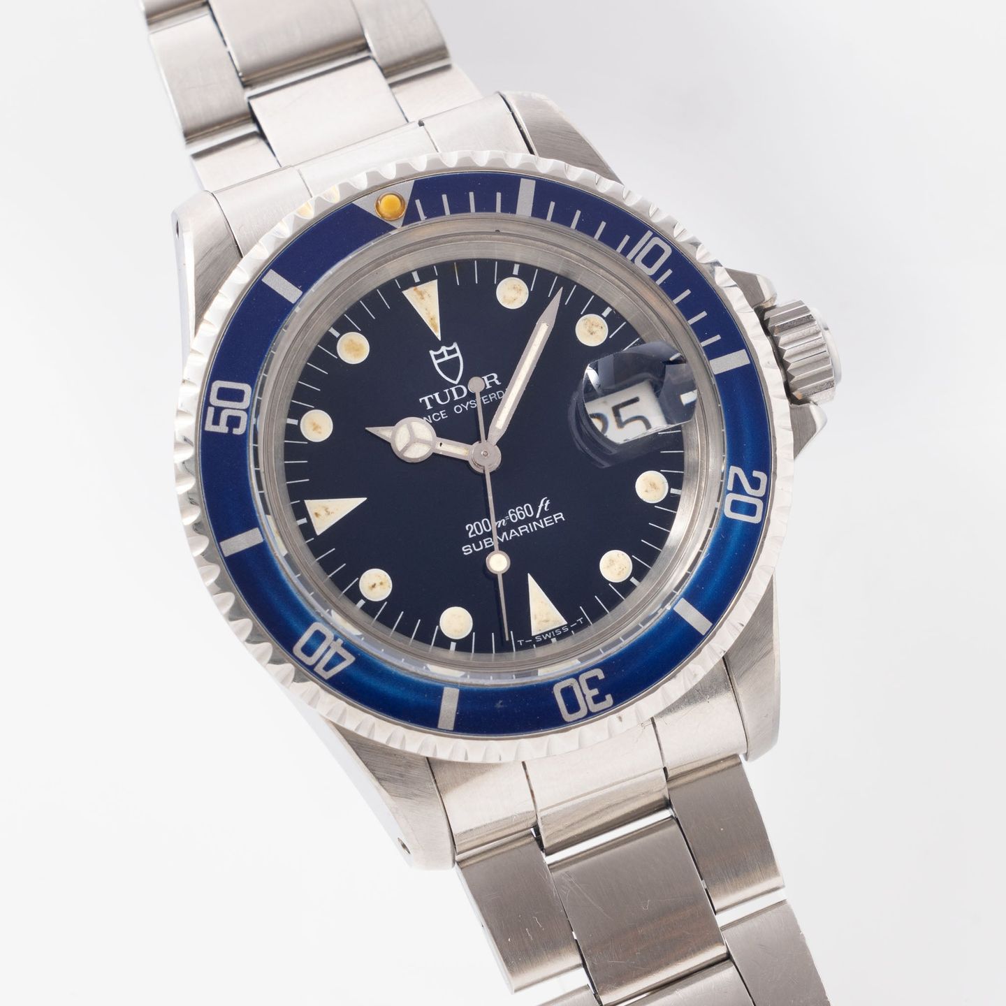 Tudor Submariner 79090 (1990) - 40 mm Steel case (3/8)