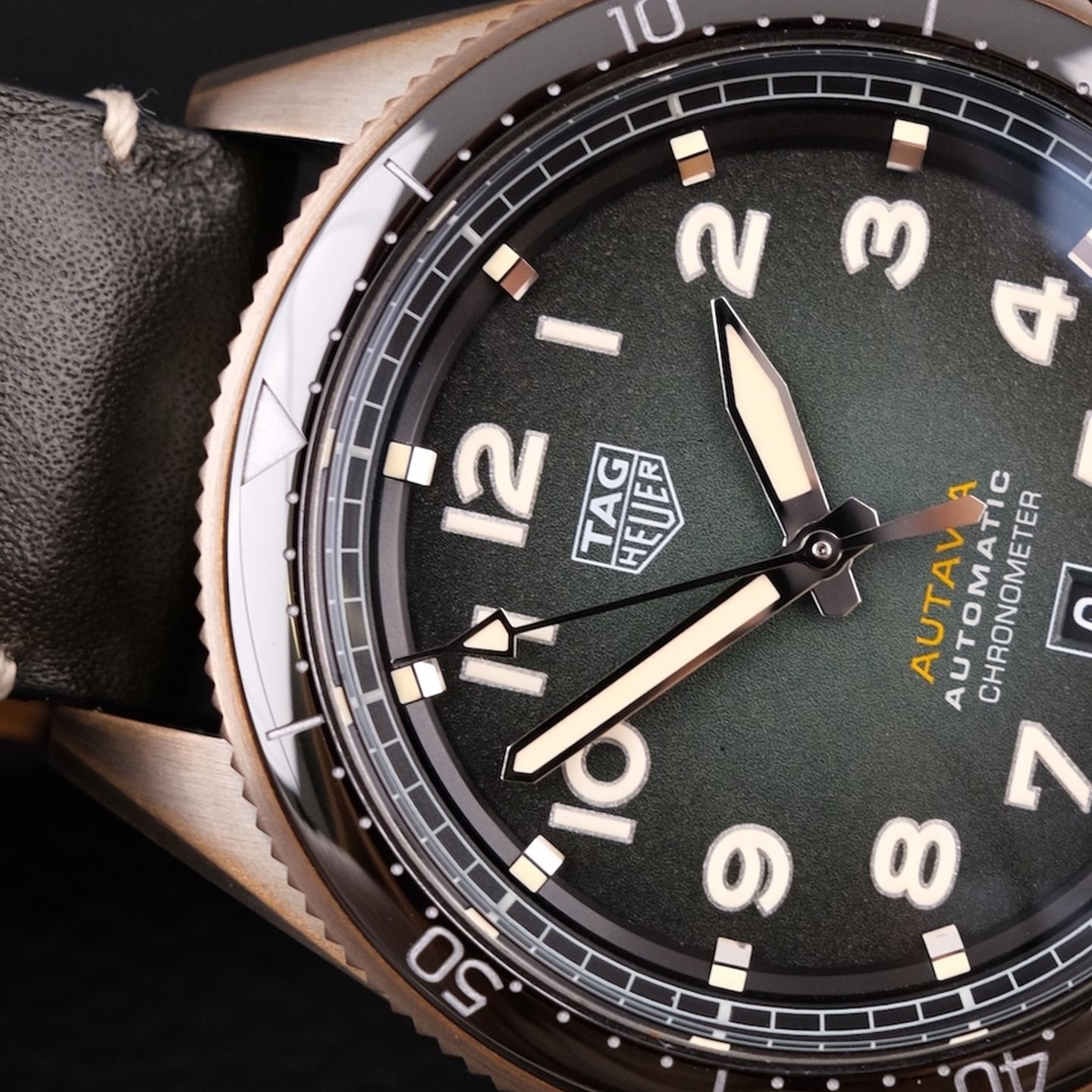 TAG Heuer Autavia WBE5190.FC8268 (2021) - Green dial 42 mm Bronze case (4/8)