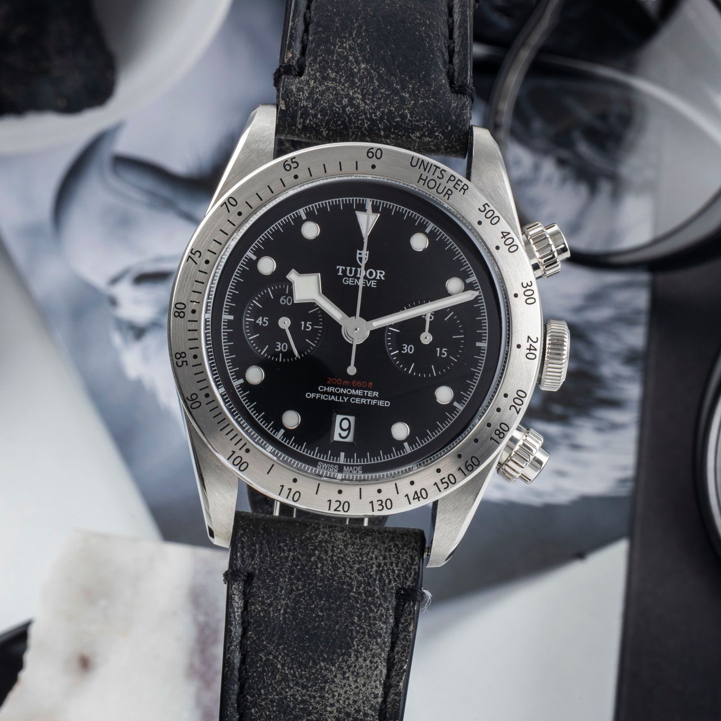 Tudor Black Bay Chrono 79350 (2018) - Black dial 41 mm Steel case (3/8)