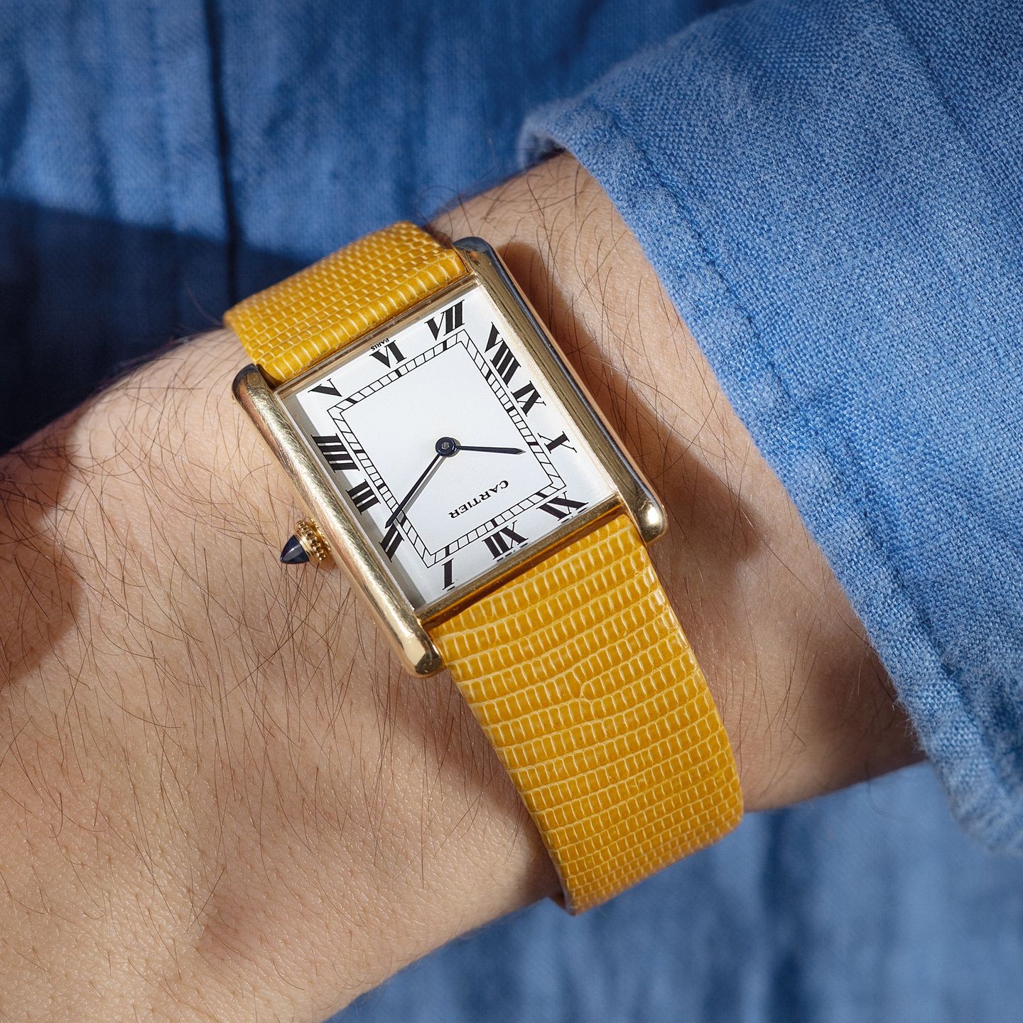 Cartier Tank Unknown (1970) - White dial 35 mm Yellow Gold case (2/8)
