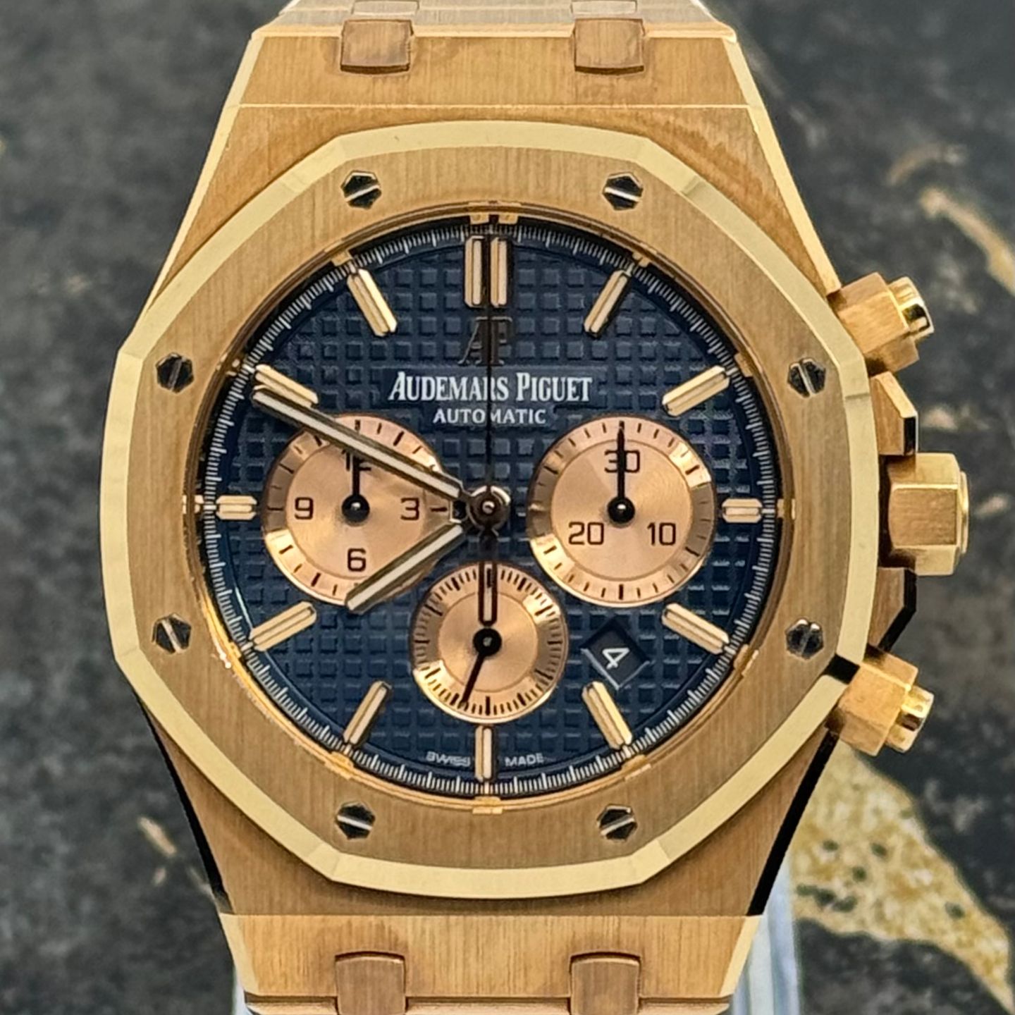 Audemars Piguet Royal Oak Chronograph 26331OR.OO.1220OR.01 (2018) - Blauw wijzerplaat 41mm Roségoud (6/8)