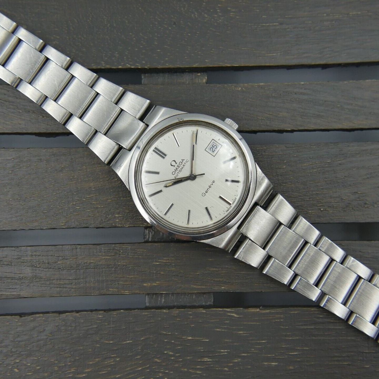 Omega Genève Unknown (Onbekend (willekeurig serienummer)) - Onbekend wijzerplaat Onbekend Onbekend (12/24)