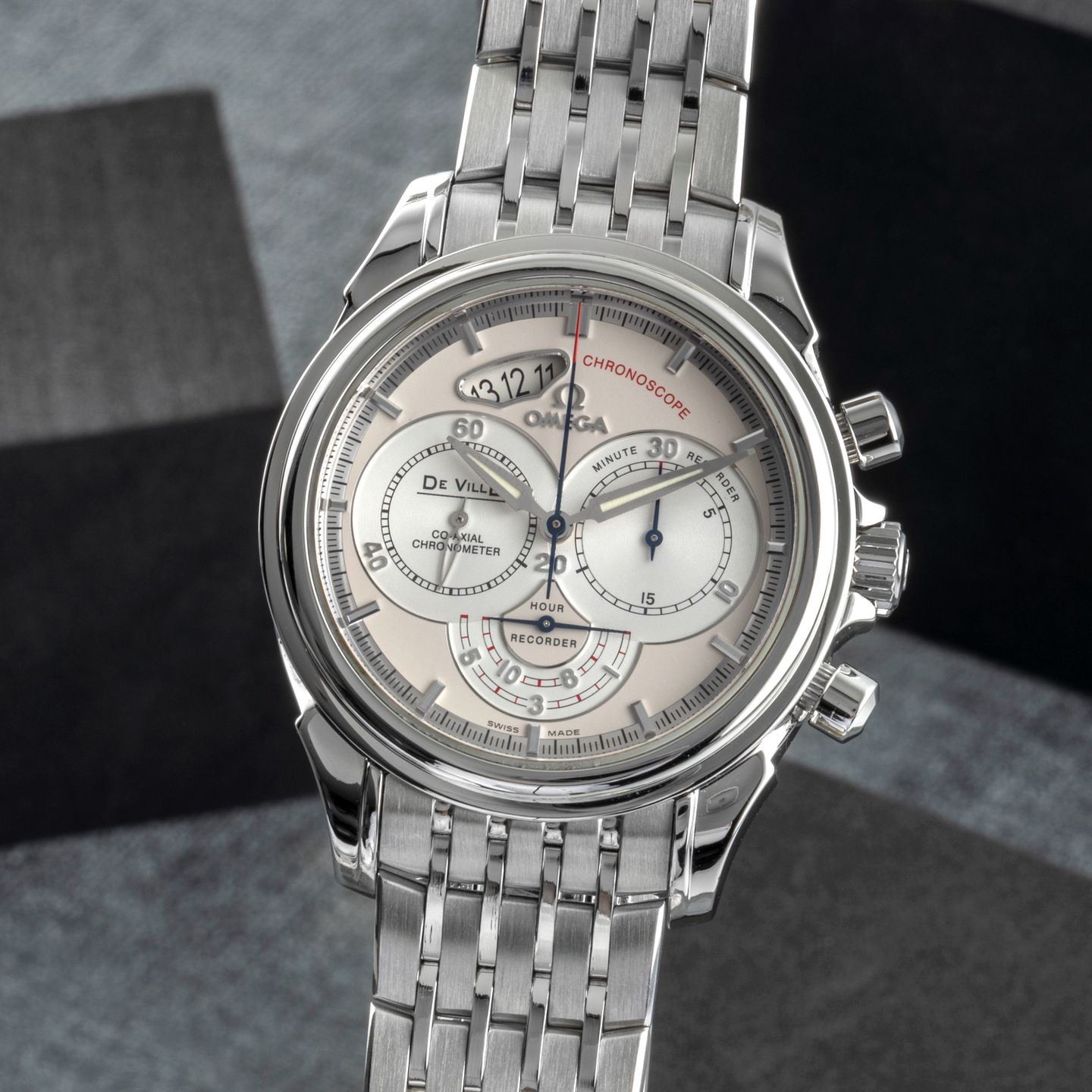 Omega De Ville Co-Axial 4550.30.00 (2020) - Silver dial 41 mm Steel case (3/8)