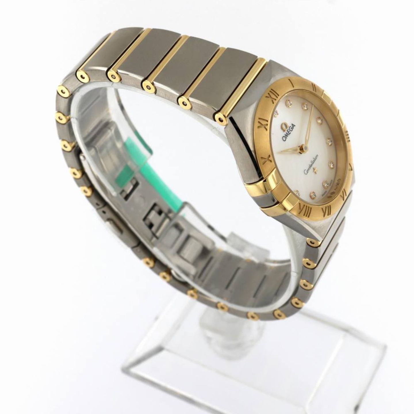 Omega Constellation Quartz 131.20.28.60.55.002 (2025) - Pearl dial 28 mm Steel case (3/6)