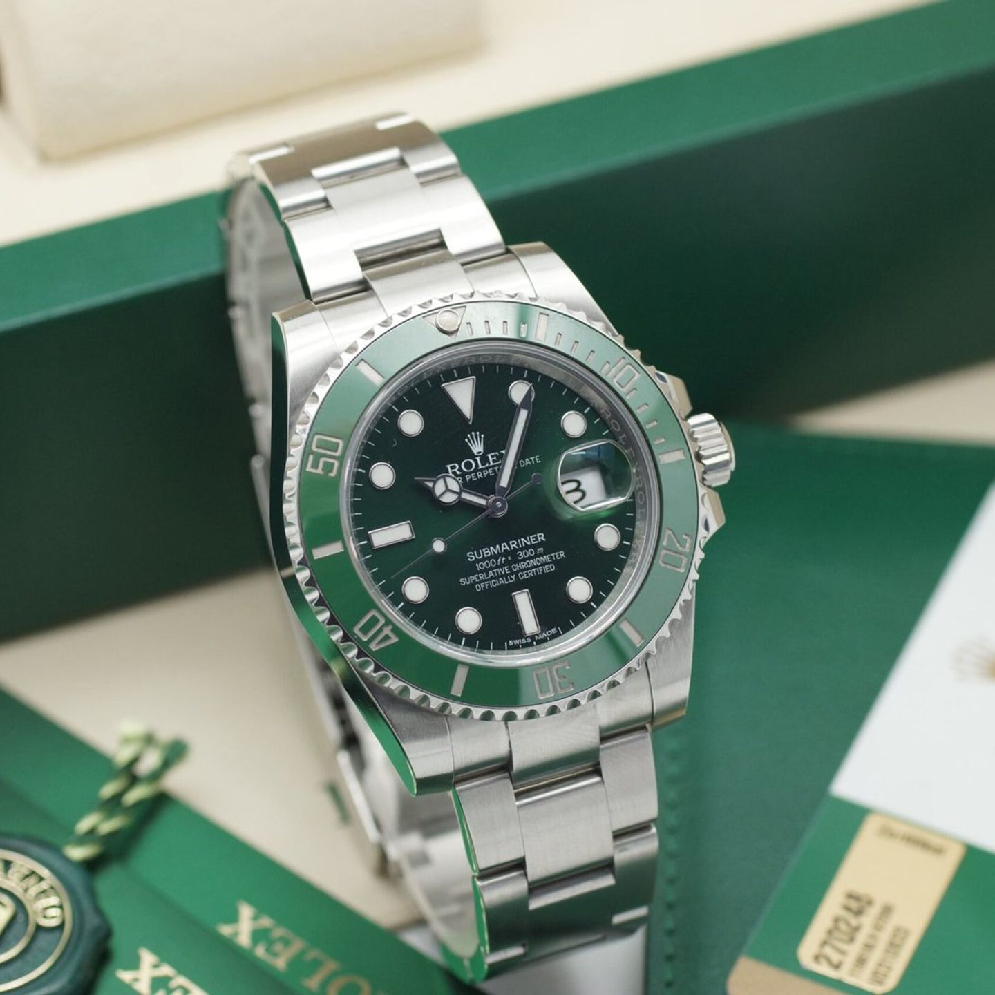 Rolex Submariner Date 116610LN (2016) - Black dial 40 mm Steel case (2/8)