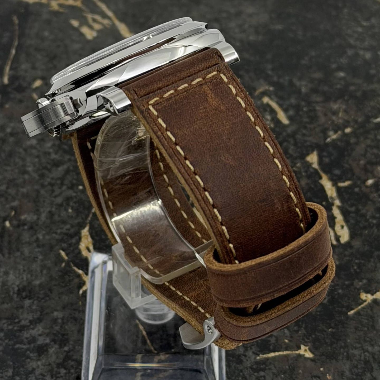 Panerai Luminor PAM01794 (2026) - 44mm Staal (7/8)