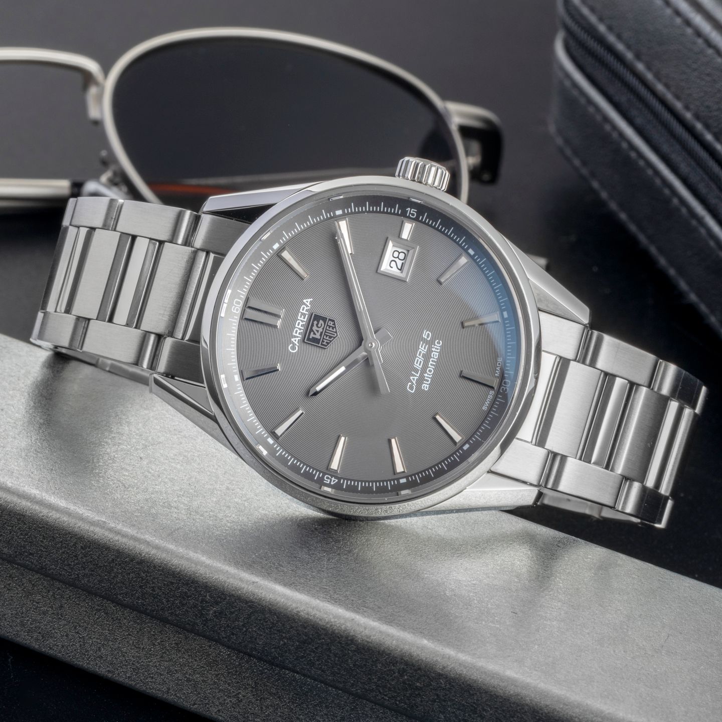 TAG Heuer Carrera Calibre 5 WAR211C.BA0782 (Unknown (random serial)) - Grey dial 39 mm Steel case (2/8)