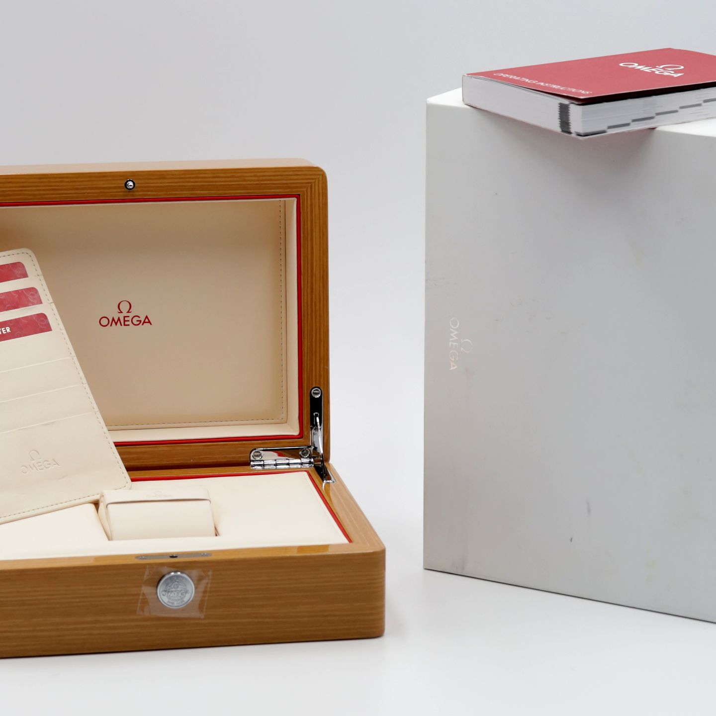 Omega Speedmaster Moonphase 304.93.44.52.03.002 - (8/8)