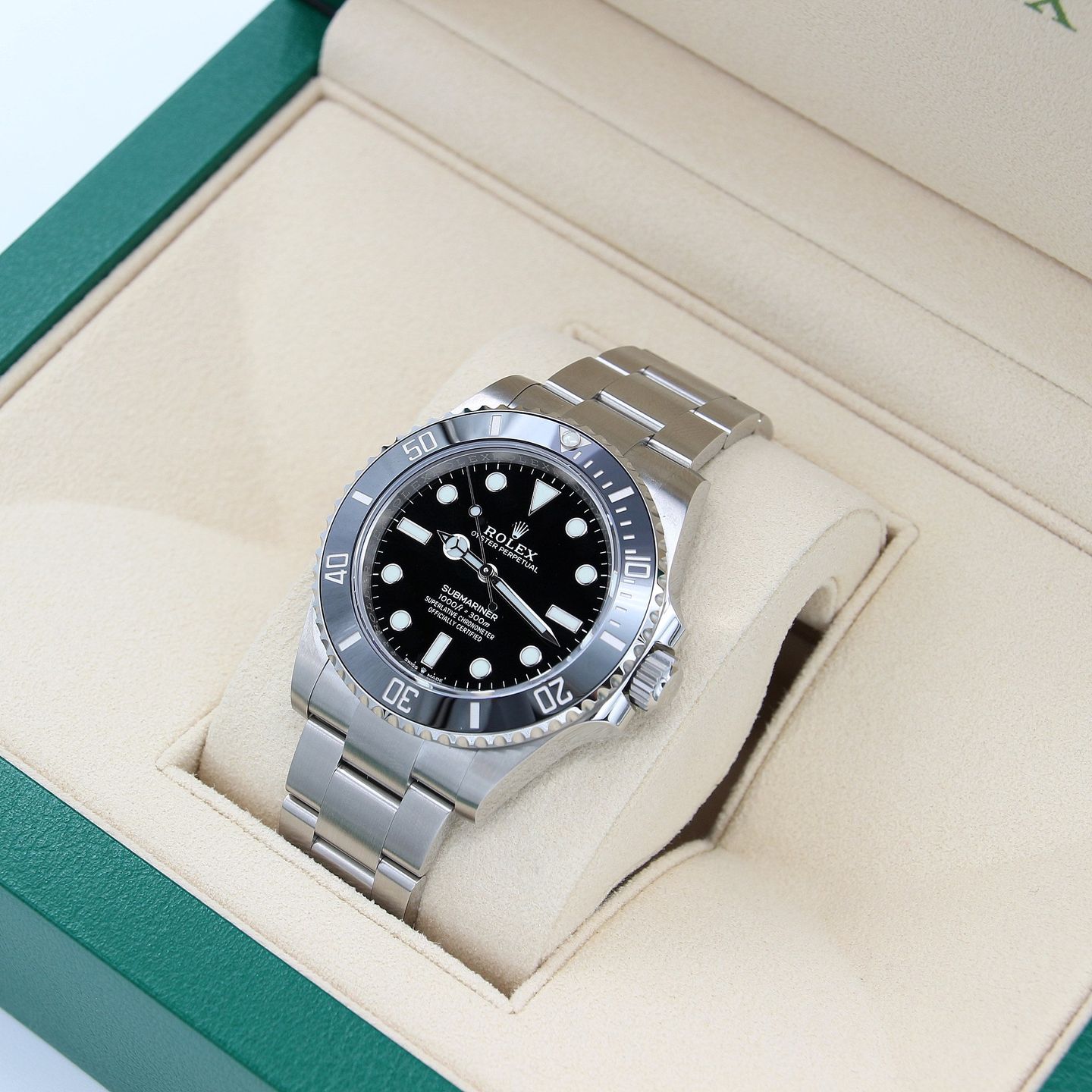 Rolex Submariner No Date 124060 (Onbekend (willekeurig serienummer)) - Zwart wijzerplaat 41mm Staal (2/8)
