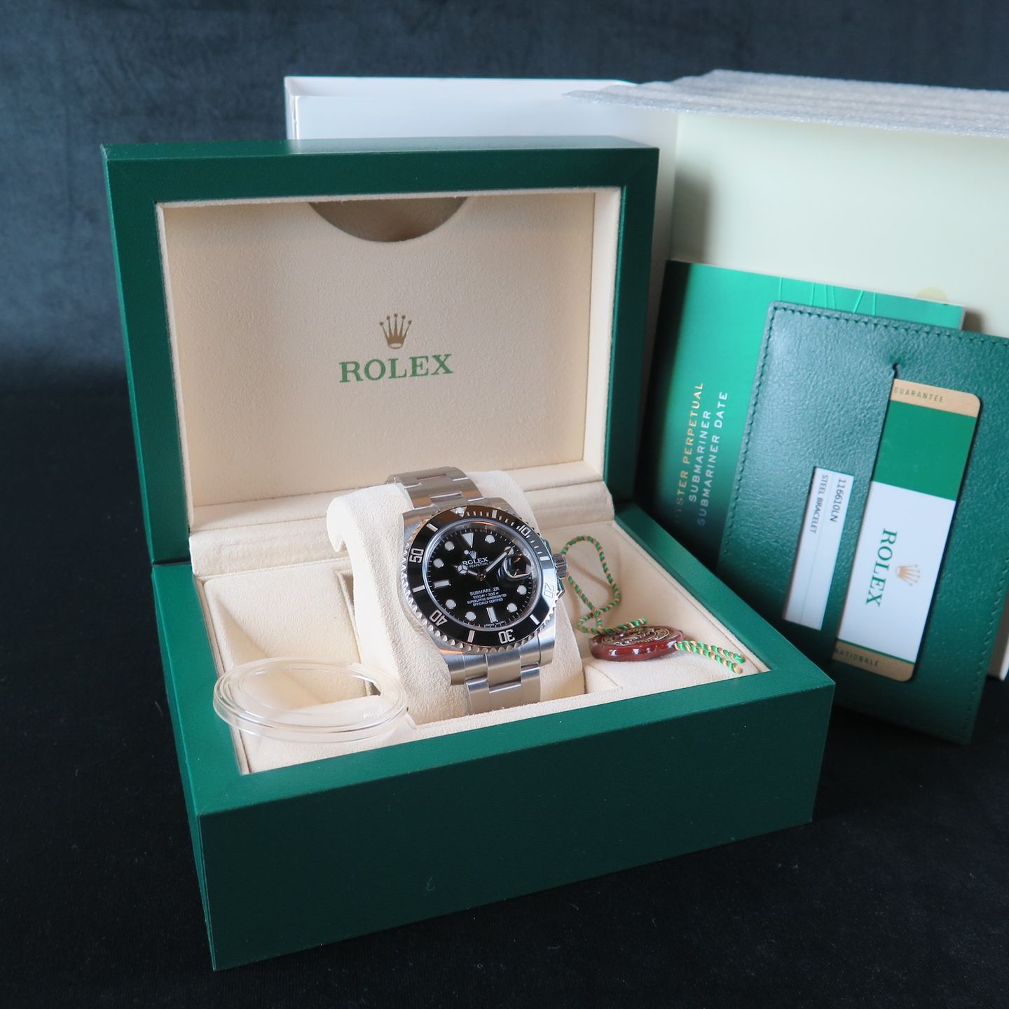 Rolex Submariner Date 116610LN - (8/8)