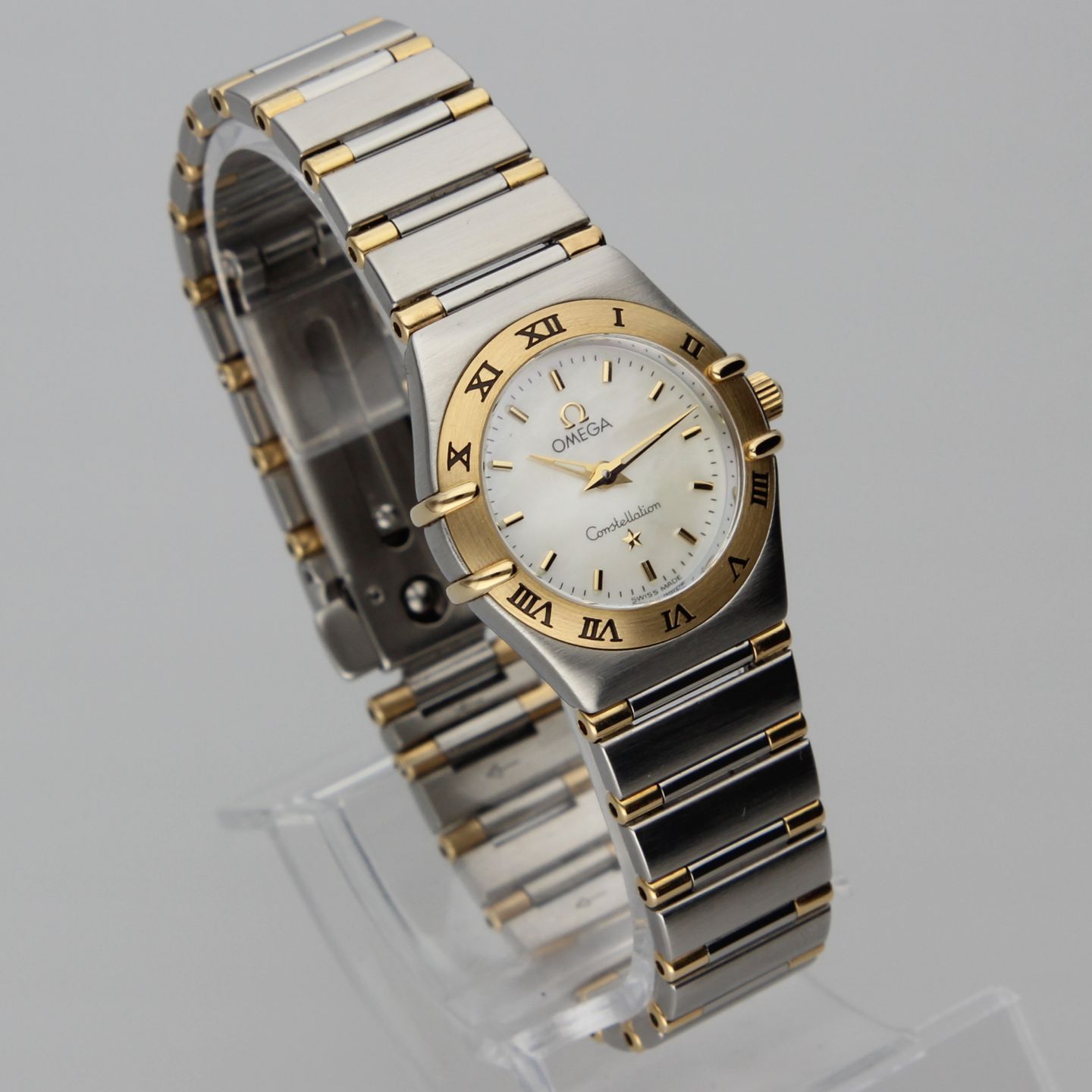 Omega Constellation 795.1203 (Unknown (random serial)) - Gold dial 24 mm Gold/Steel case (4/8)
