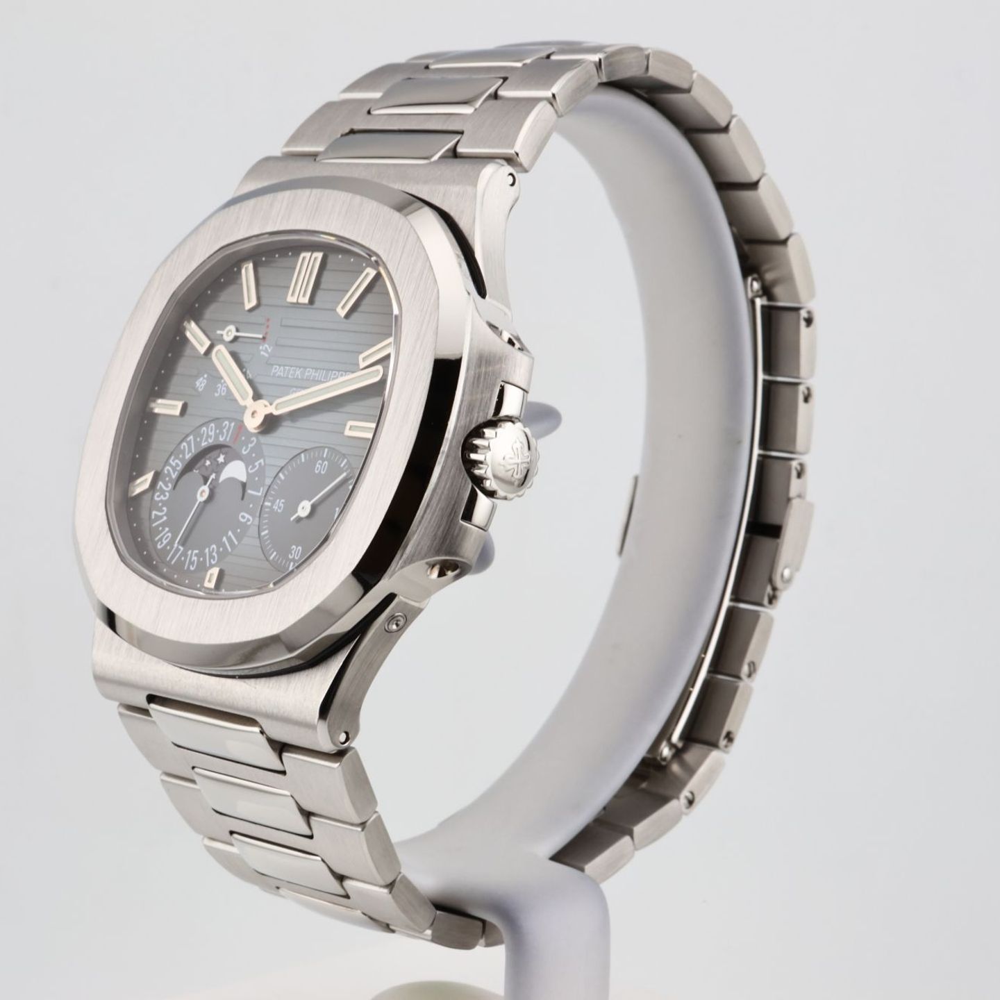 Patek Philippe Nautilus 5712/1A-001 - (2/8)