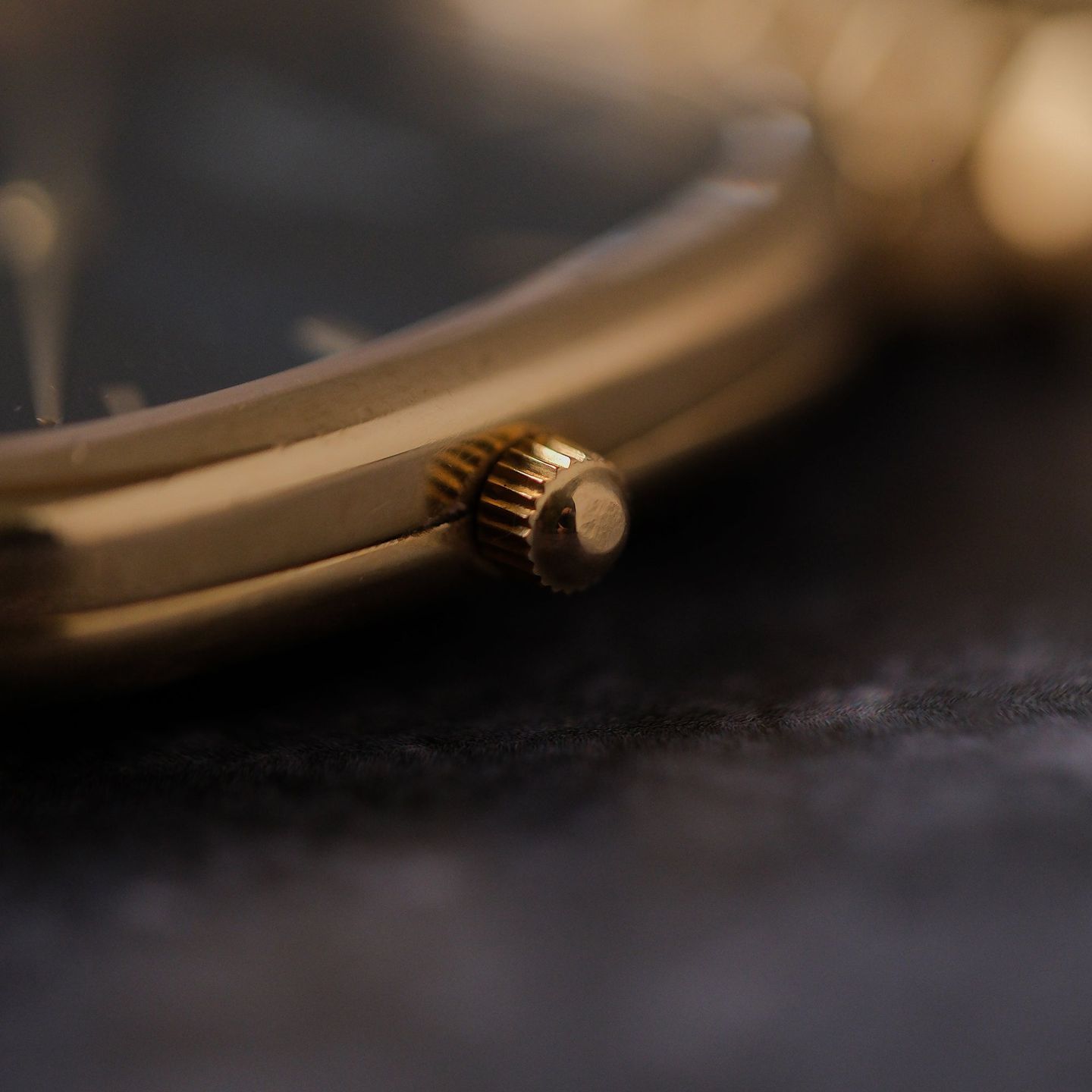 Patek Philippe Golden Ellipse 3738 (2000) - Blue dial 31 mm Yellow Gold case (4/6)