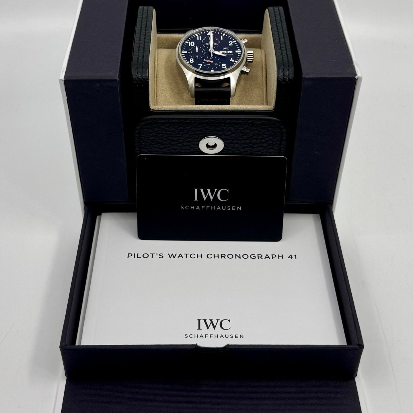 IWC Pilot Chronograph IW388111 - (3/8)