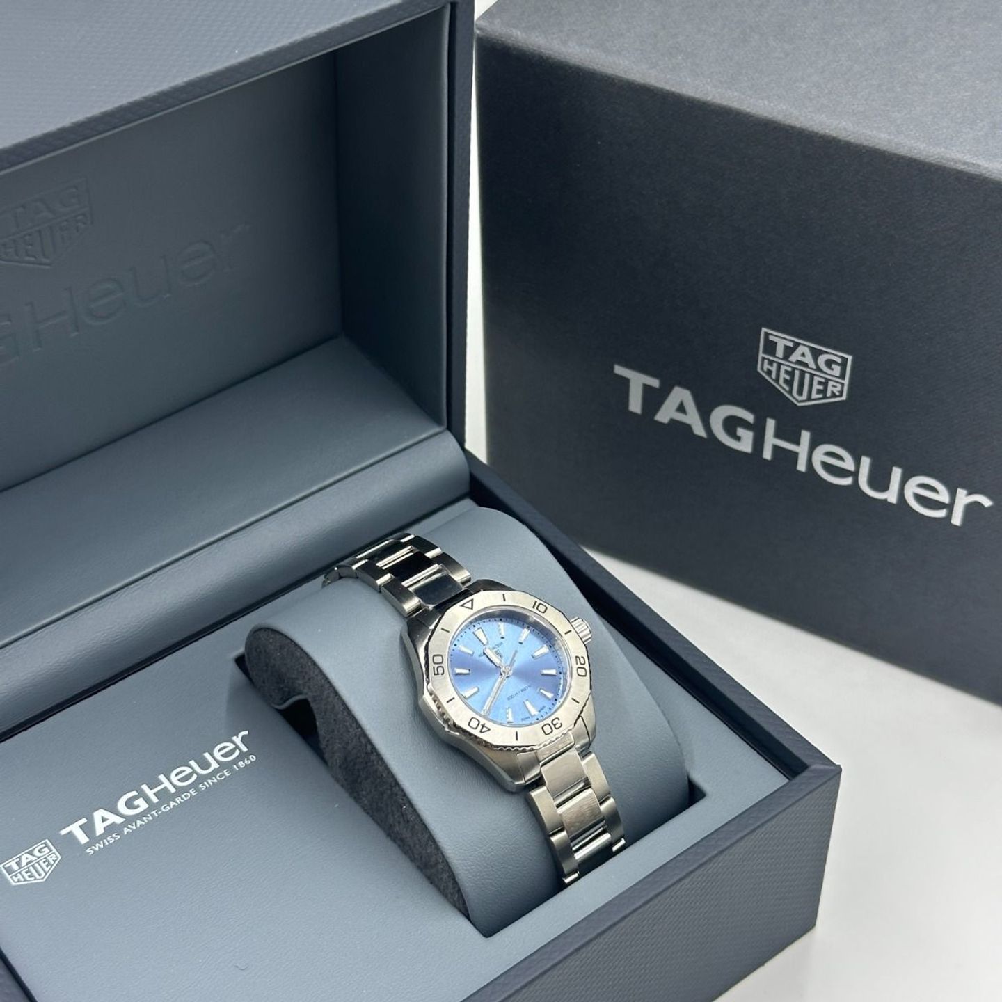 TAG Heuer Aquaracer Lady WBP1415.BA0622 (2023) - Blauw wijzerplaat 30mm Staal (2/8)