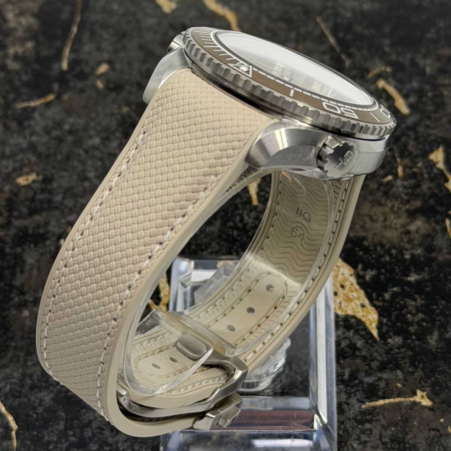 Omega Seamaster Planet Ocean 215.32.44.21.09.001 - (7/8)