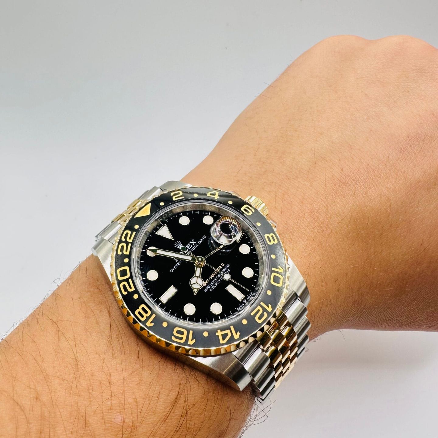 Rolex GMT-Master II 126713GRNR - (2/5)