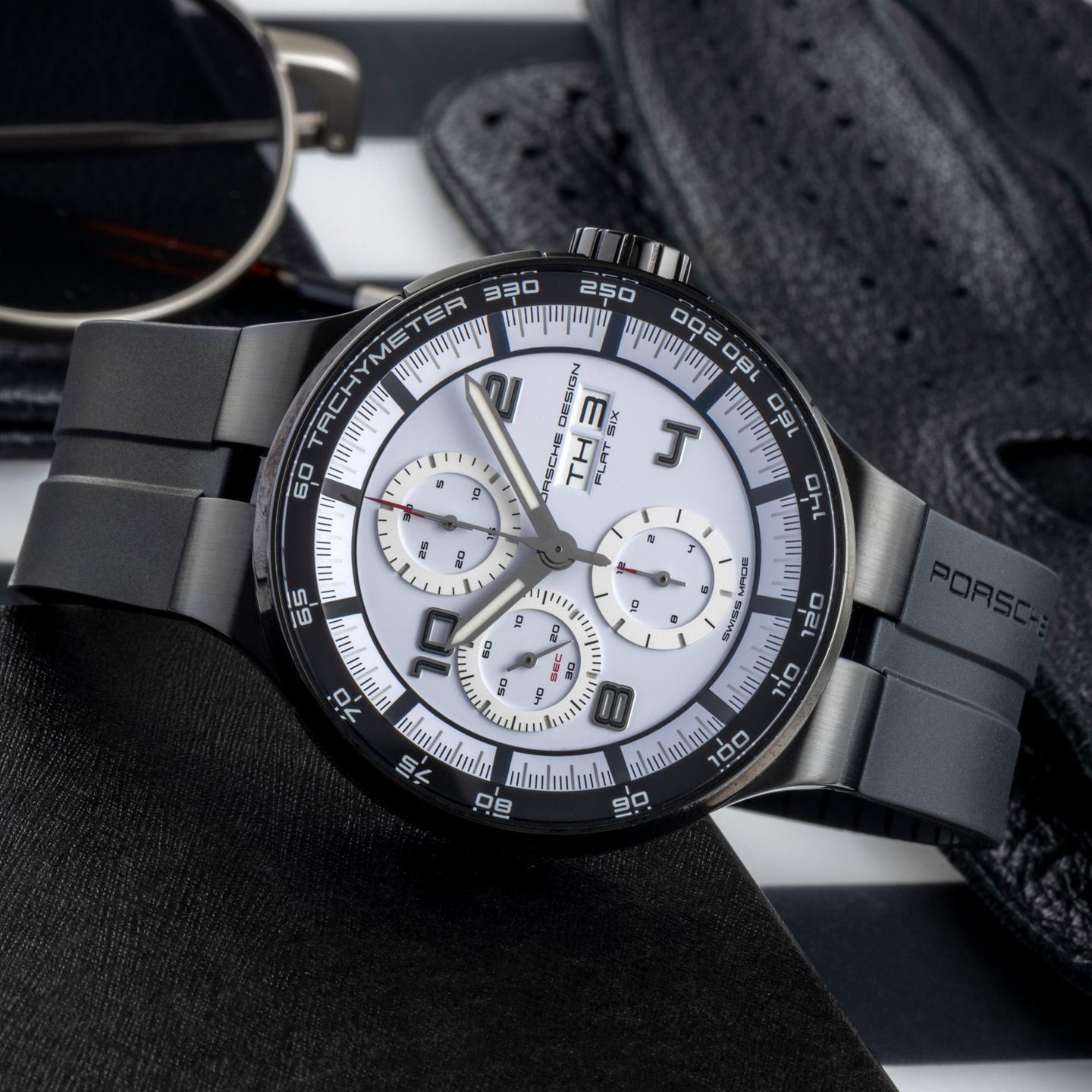 IWC Porsche Design IW3732 - (2/8)