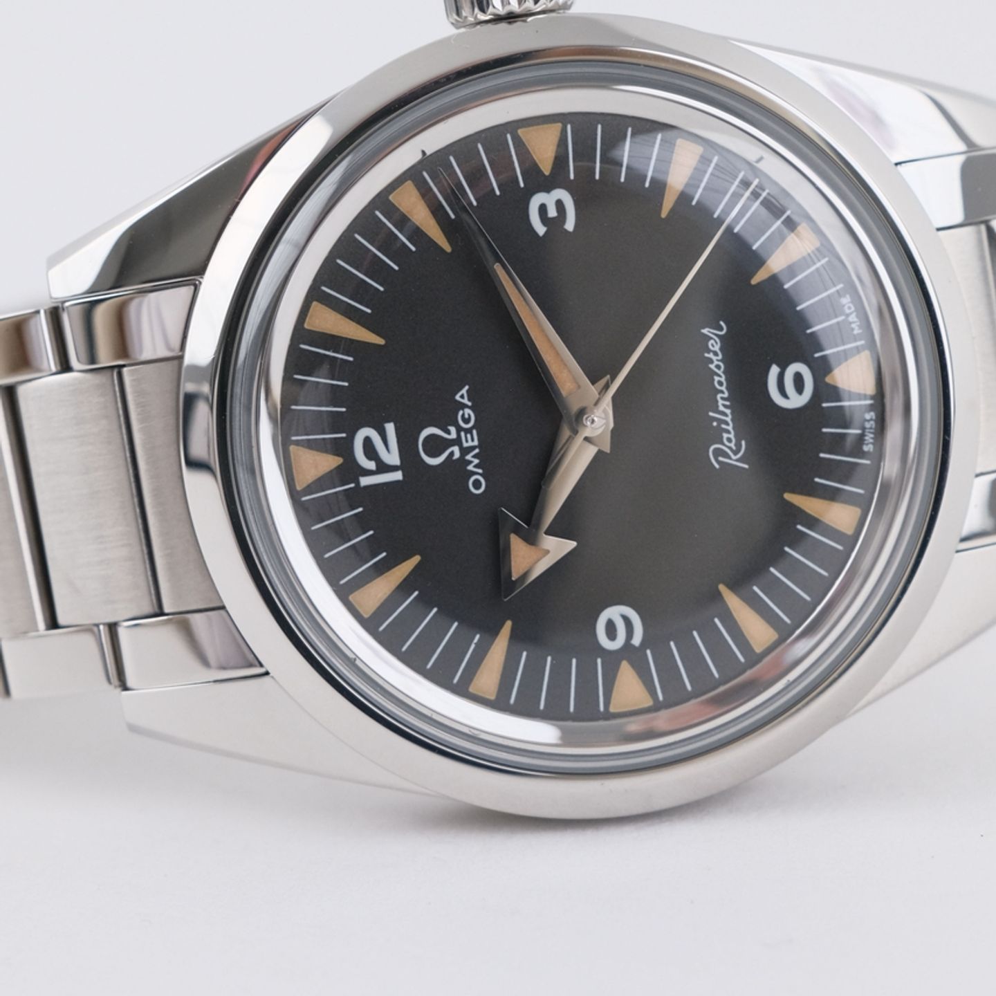 Omega Seamaster Railmaster 220.10.38.20.01.002 - (5/8)