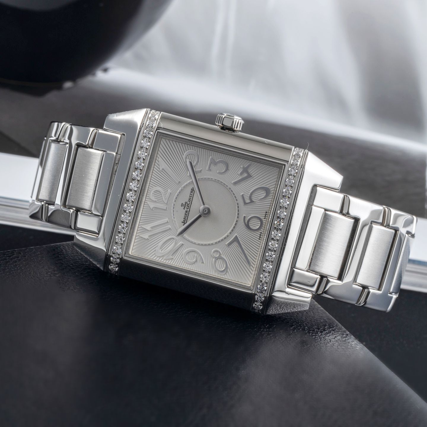 Jaeger-LeCoultre Reverso Squadra Lady Q7038420 (2010) - Silver dial 29 mm Steel case (2/8)