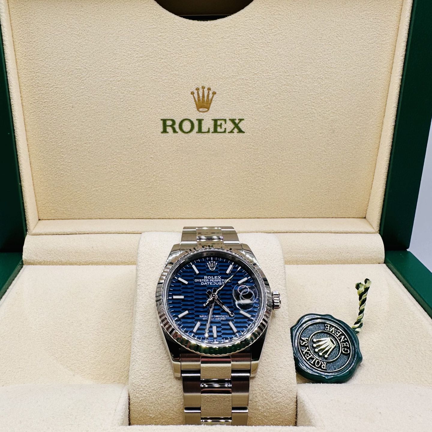 Rolex Datejust 36 126234 (Unknown (random serial)) - Blue dial 36 mm Steel case (3/6)