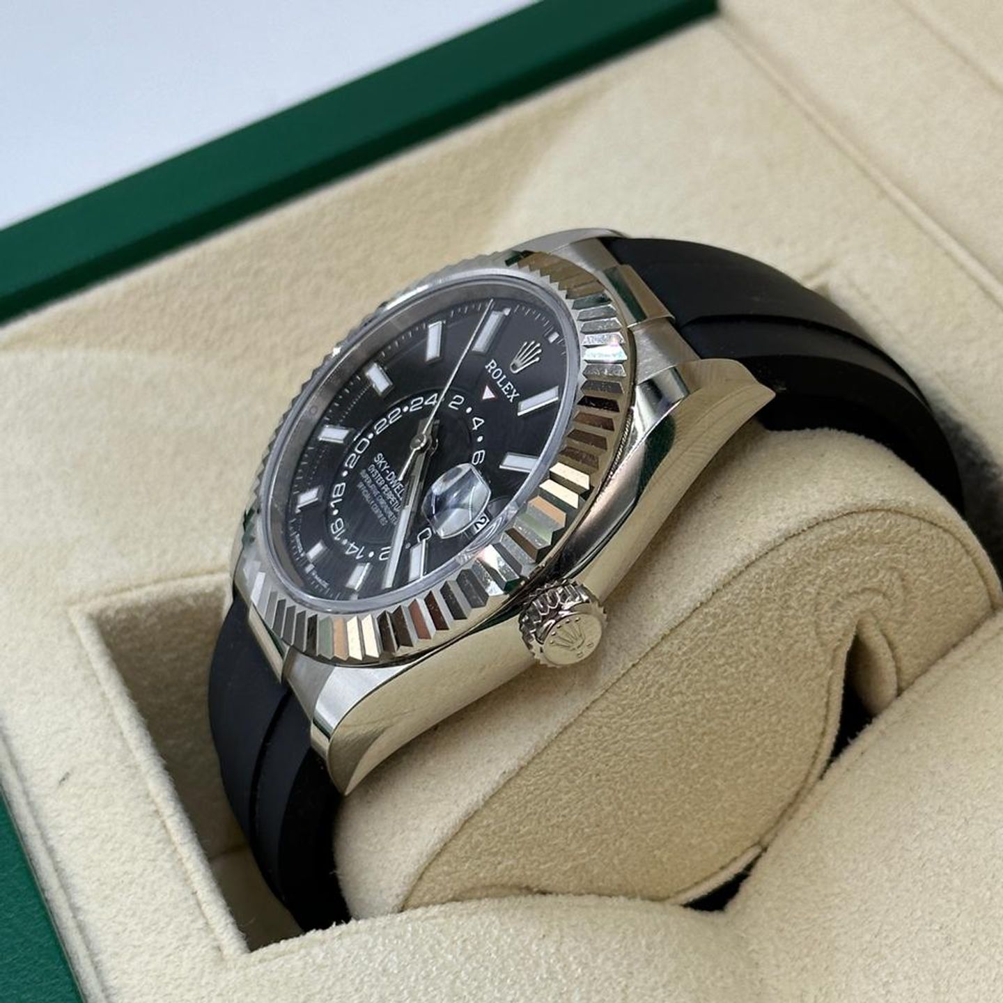 Rolex Sky-Dweller 336239 - (9/10)