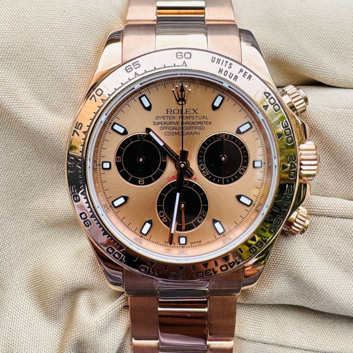 Rolex Daytona 116505 (2020) - Silver dial 40 mm Rose Gold case (2/7)