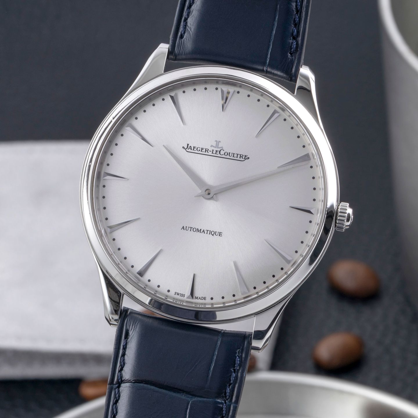 Jaeger-LeCoultre Master Ultra Thin Q1338421 (Unknown (random serial)) - Silver dial 41 mm Steel case (3/8)