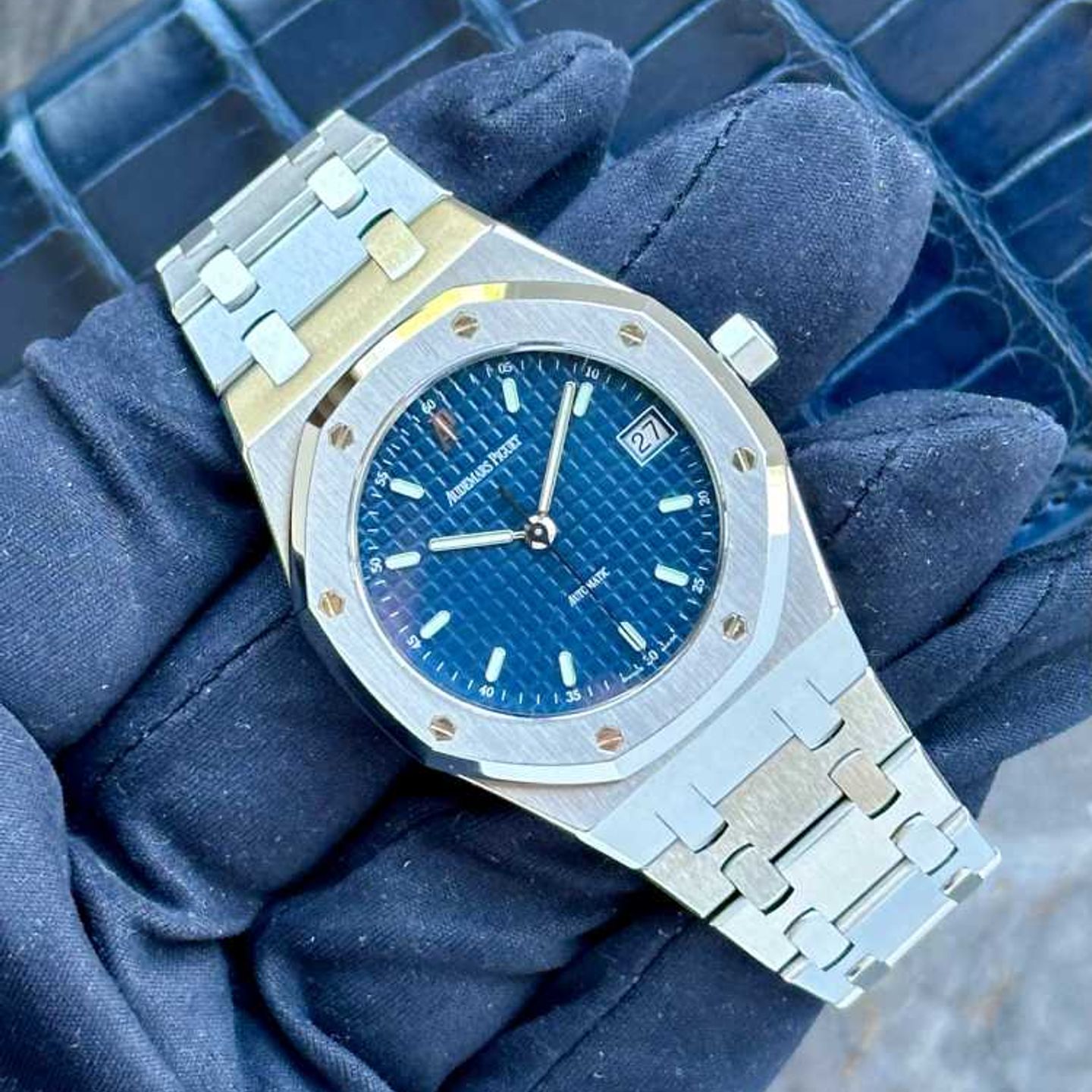 Audemars Piguet Royal Oak 14790 (2001) - Blauw wijzerplaat 36mm Staal (6/8)