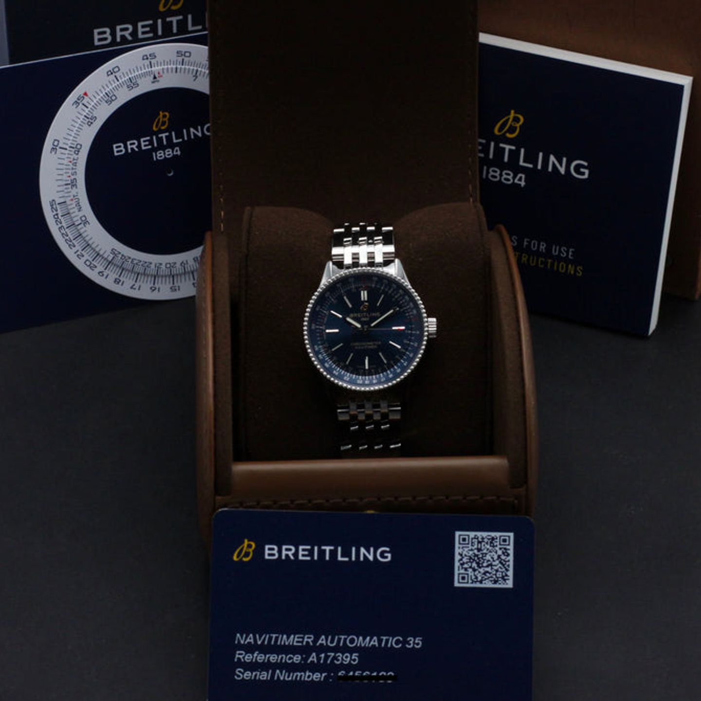 Breitling Navitimer A17395161C1A1 (2022) - Blue dial 35 mm Steel case (3/7)