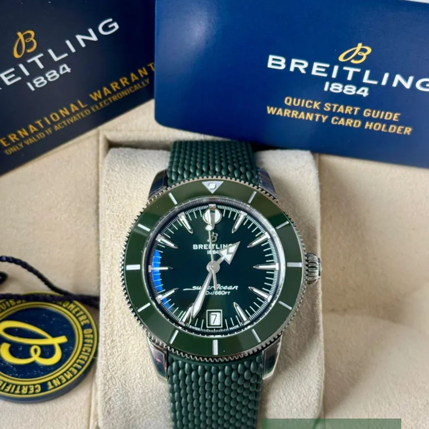 Breitling Superocean Heritage 42 AB3111361L1S1 (2025) - Green dial 42 mm Steel case (7/7)