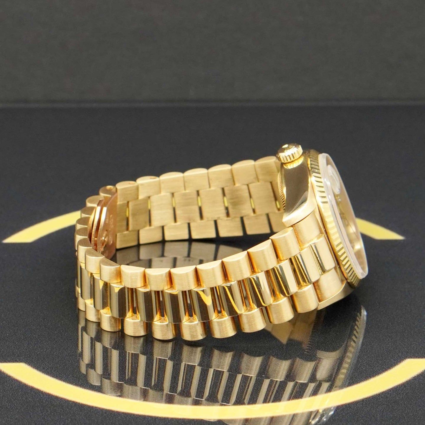 Rolex Day-Date 36 18038 (1984) - Gold dial 36 mm Yellow Gold case (6/7)