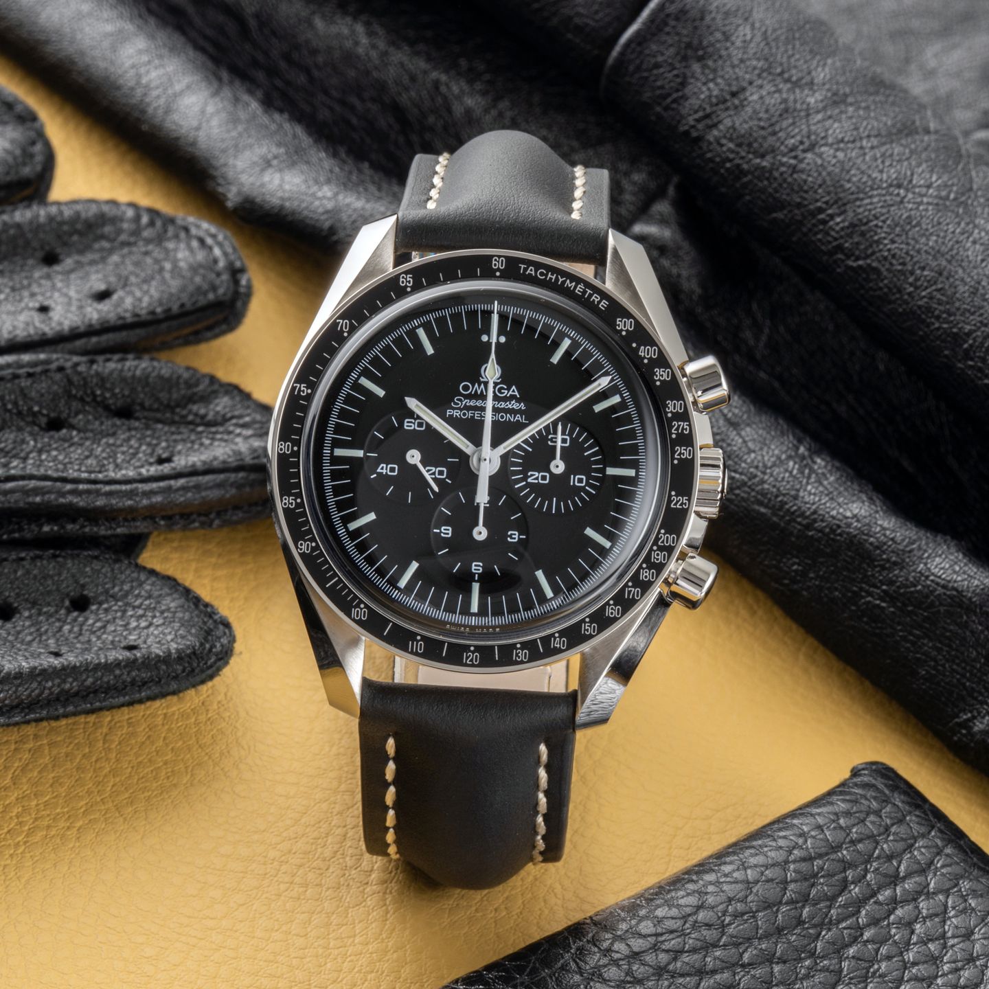 Omega Speedmaster Professional Moonwatch 311.30.42.30.01.005 (Onbekend (willekeurig serienummer)) - Zwart wijzerplaat 42mm Staal (1/8)