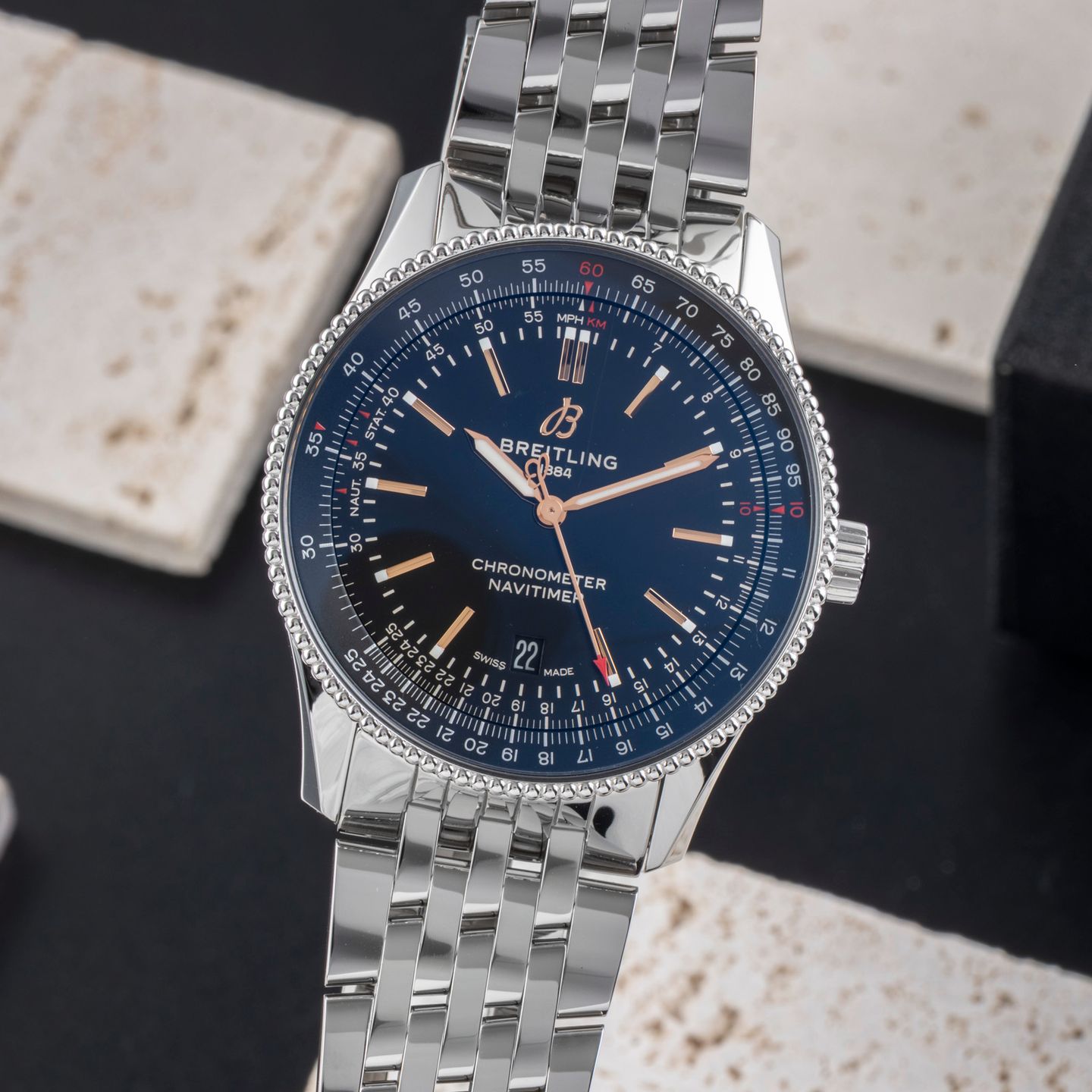 Breitling Navitimer A17326241B1A1 (Onbekend (willekeurig serienummer)) - Zwart wijzerplaat 41mm Staal (3/8)