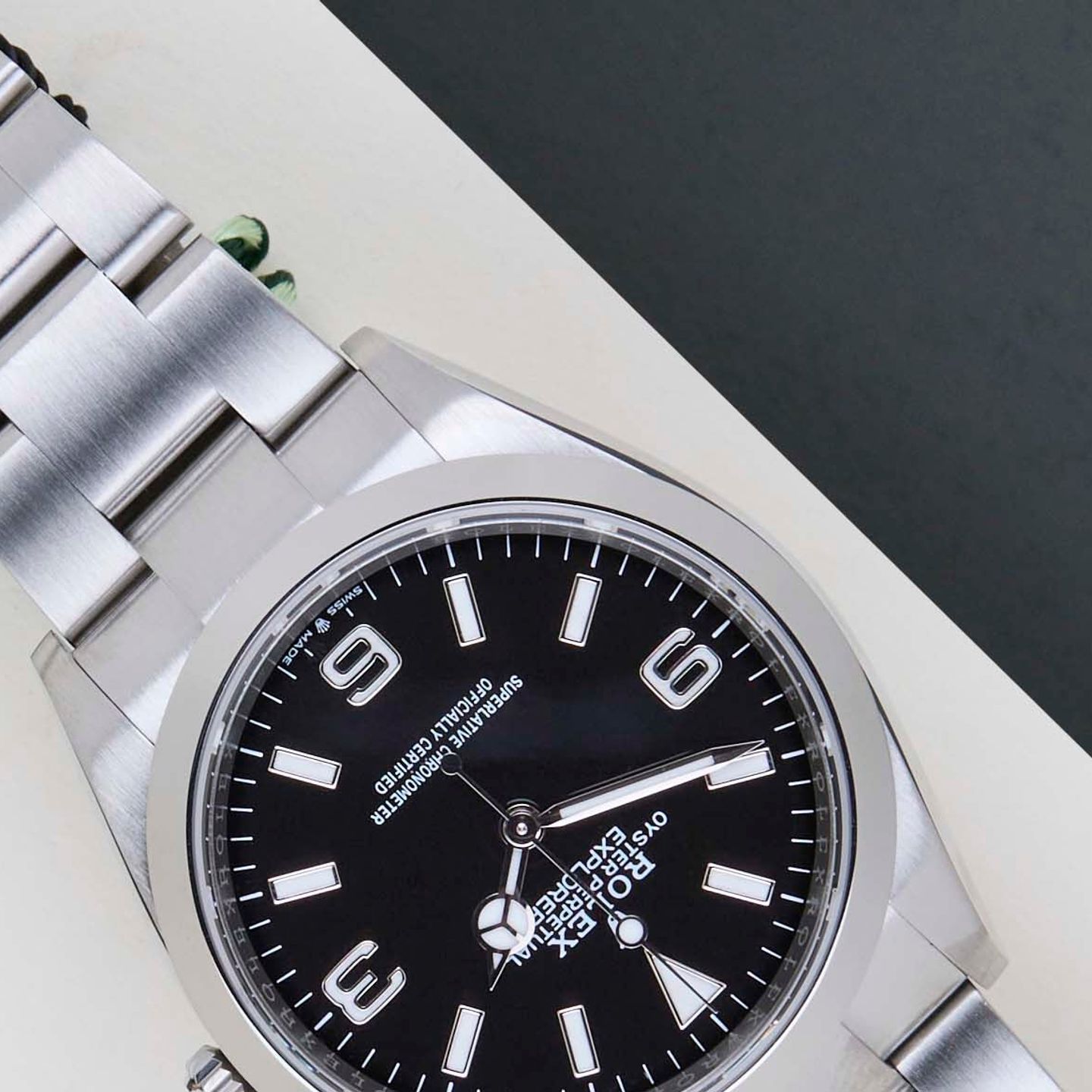 Rolex Explorer 124270 - (4/8)