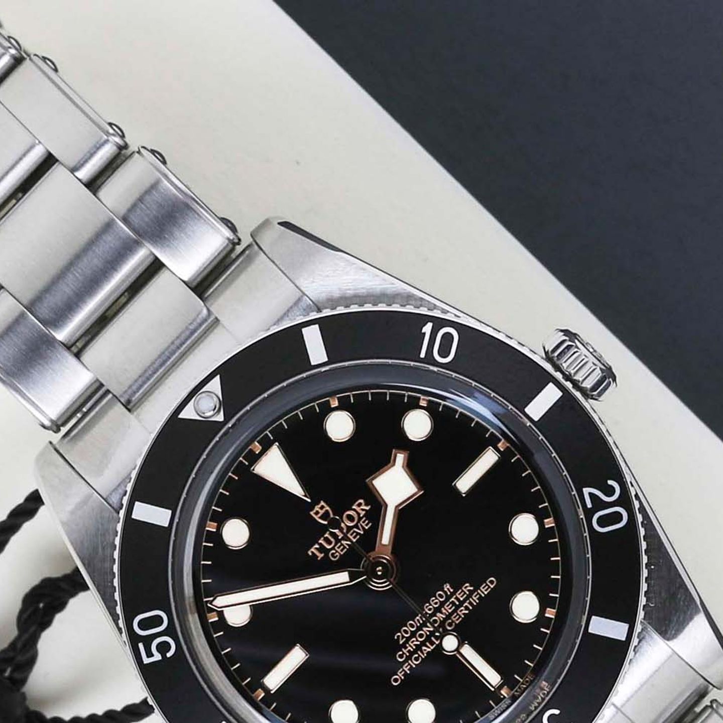 Tudor Black Bay 54 79000N (2024) - Black dial 37 mm Steel case (3/8)