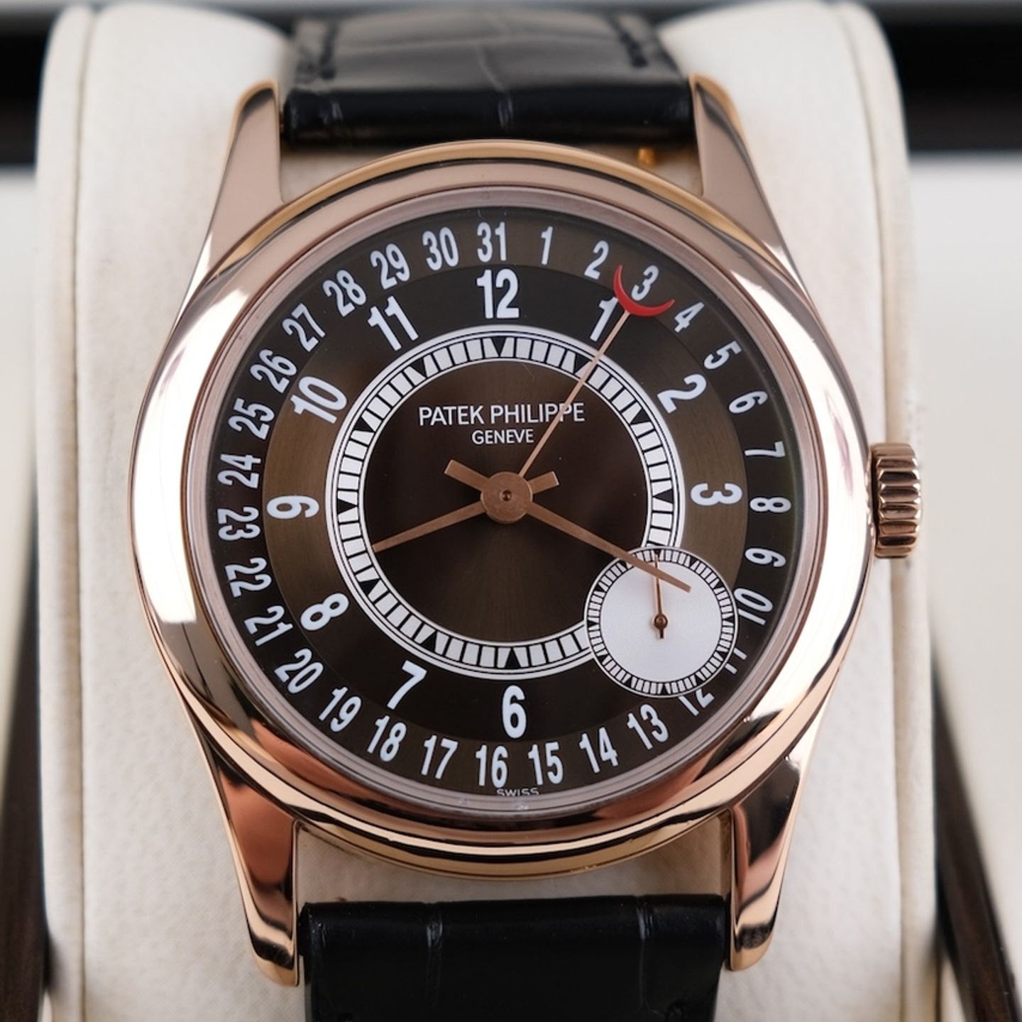 Patek Philippe Calatrava 6000R-001 (2014) - Brown dial 37 mm Rose Gold case (4/8)