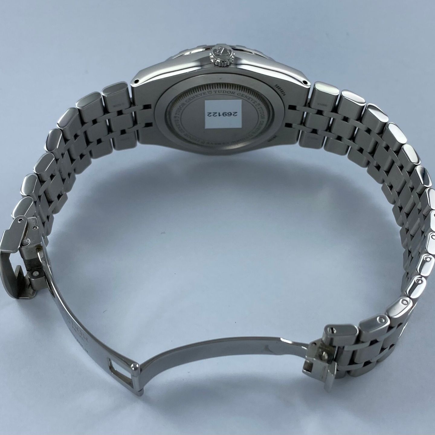 Tudor Royal 28500 (2023) - Blue dial 38 mm Steel case (6/6)