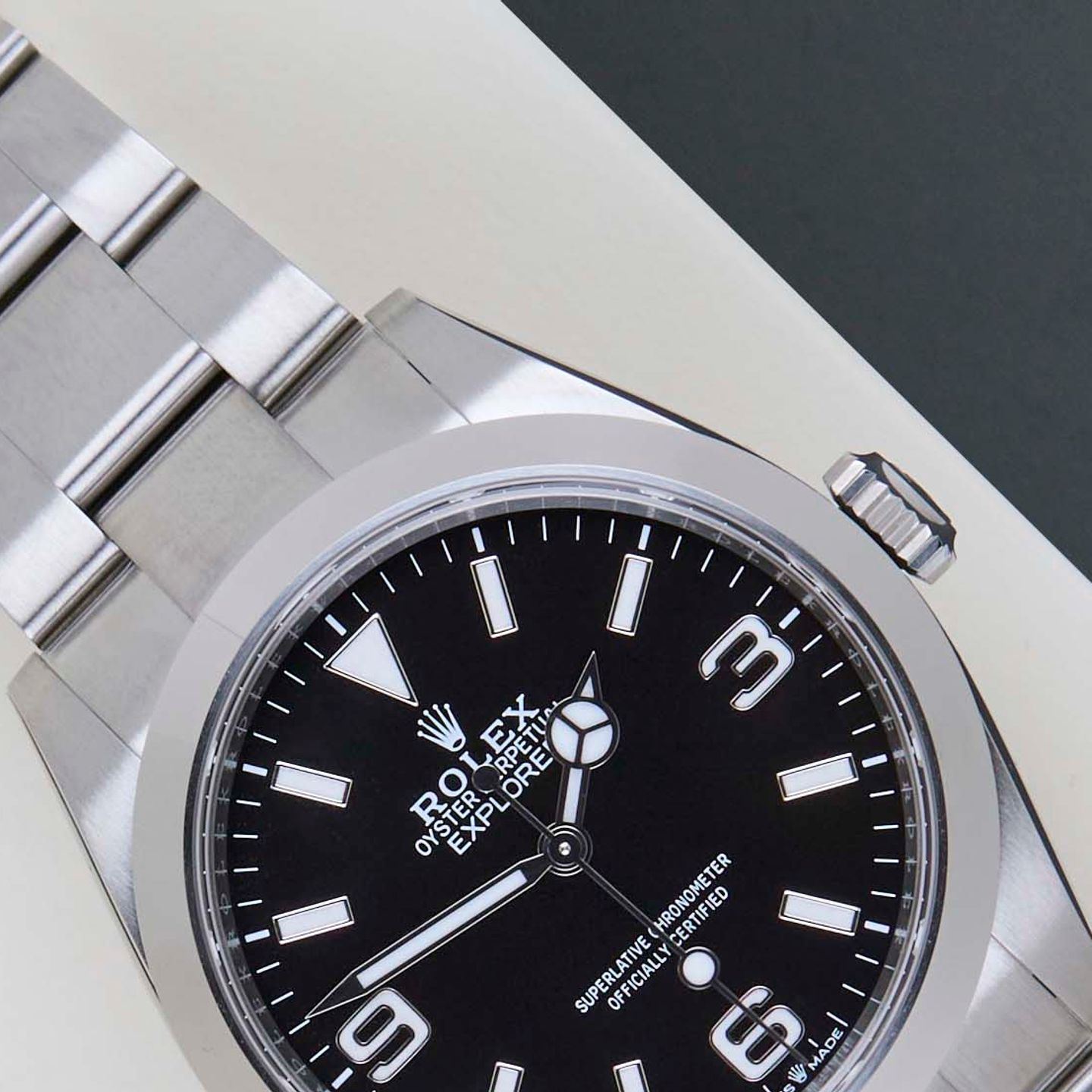 Rolex Explorer 224270 - (3/8)